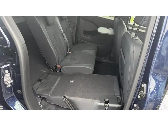 Mercedes-Benz T-Class view 15