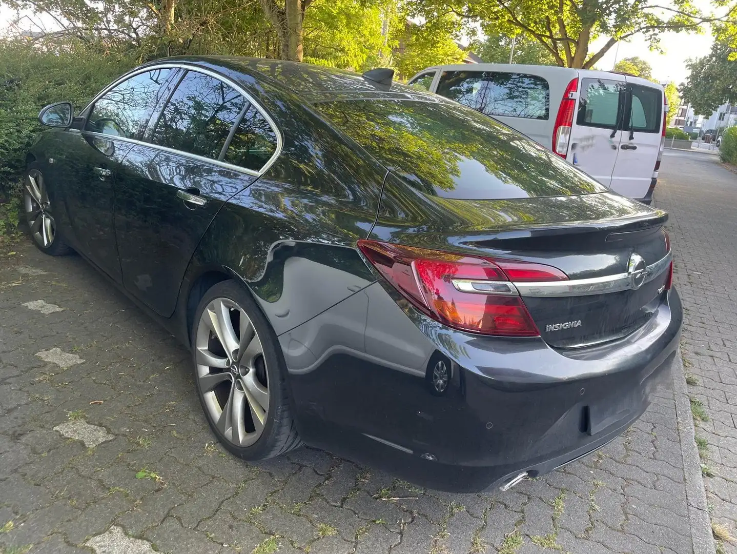 Opel Insignia Insignia 2.0 CDTI ecoFLEX Start/Stop Business Inno Schwarz - 1