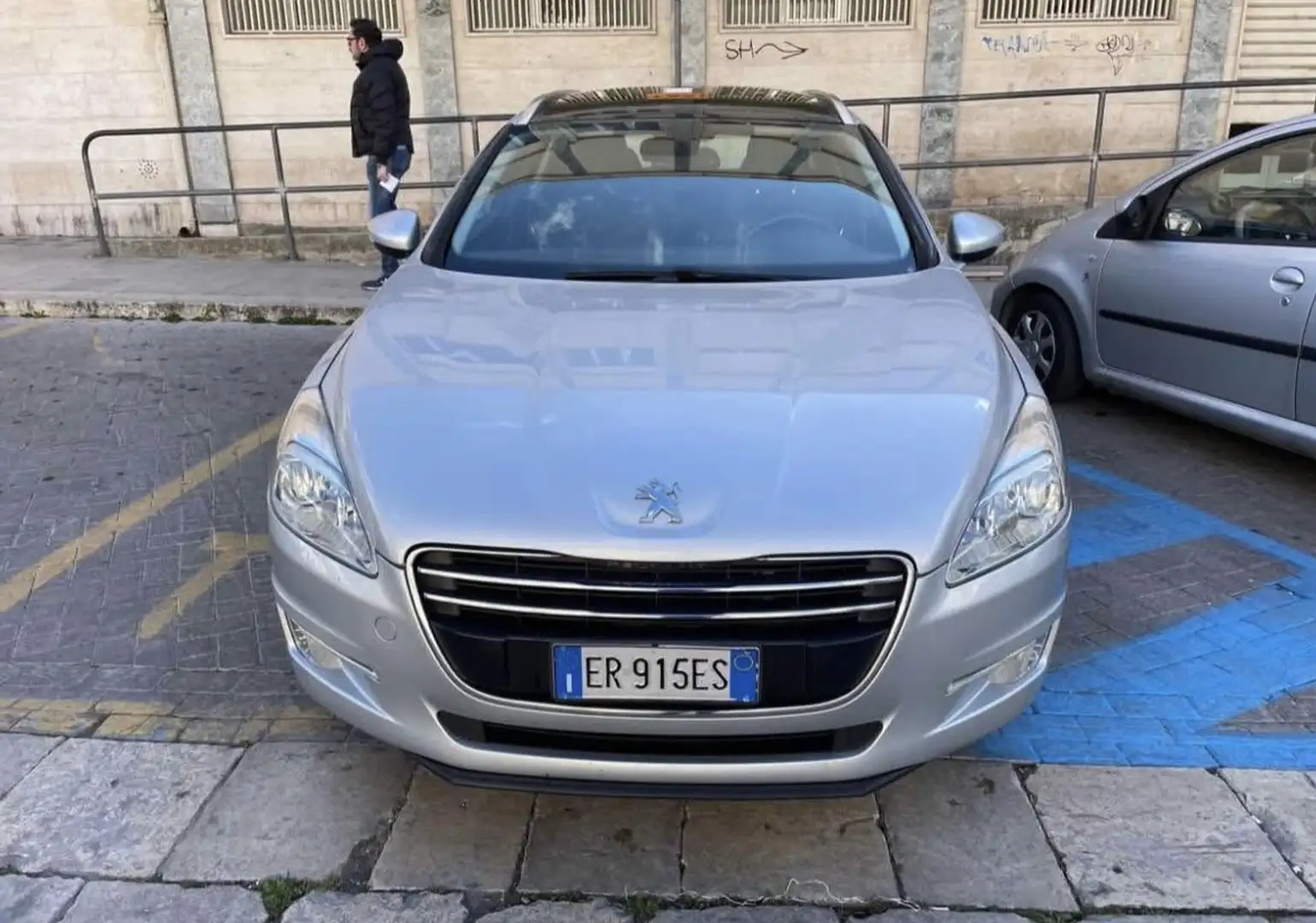 Peugeot 508 SW 2.0 hdi 16v Allure Ciel 140cv - 1