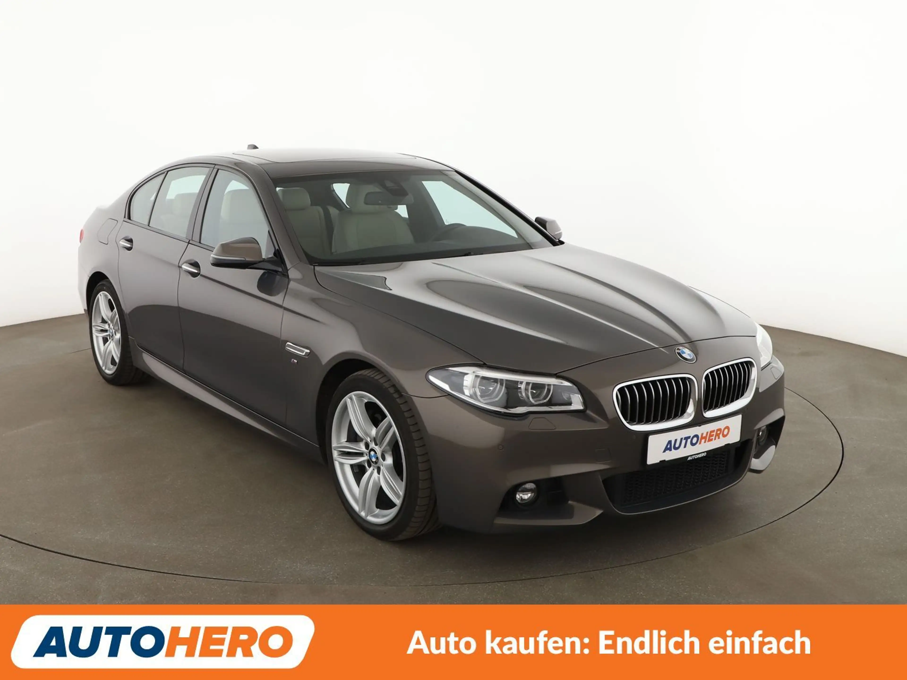 BMW 535 535d xDrive M Sport Aut.*NAVI*LED*HUD*TEMPO*CAM* — photo 8