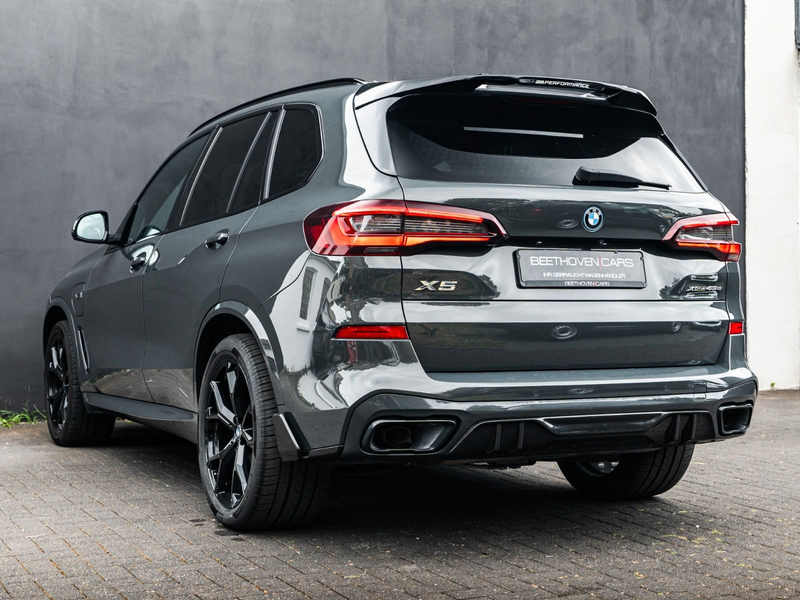 BMW X5 45 e M Sport+Performance Carbon FULL — photo 9