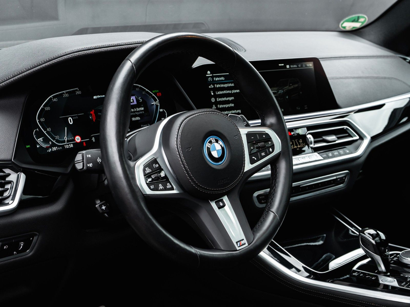 BMW X5 45 e M Sport+Performance Carbon FULL — photo 2