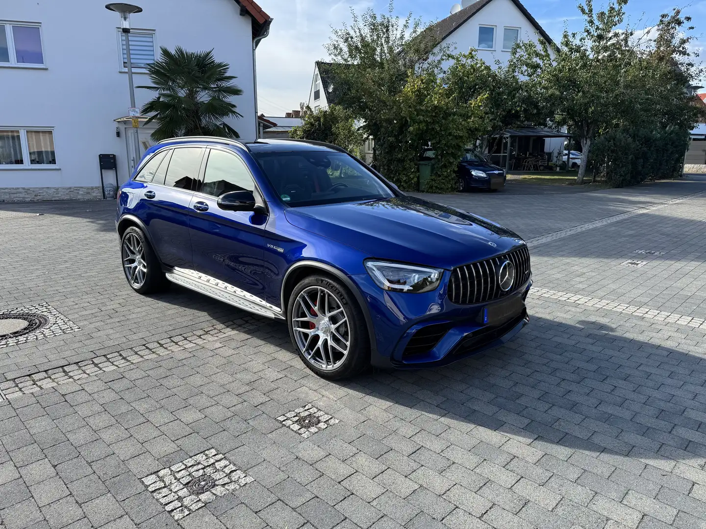 Mercedes-Benz GLC 63 AMG facelift PSitze Pano HUD multibeam Burmester Blau - 2
