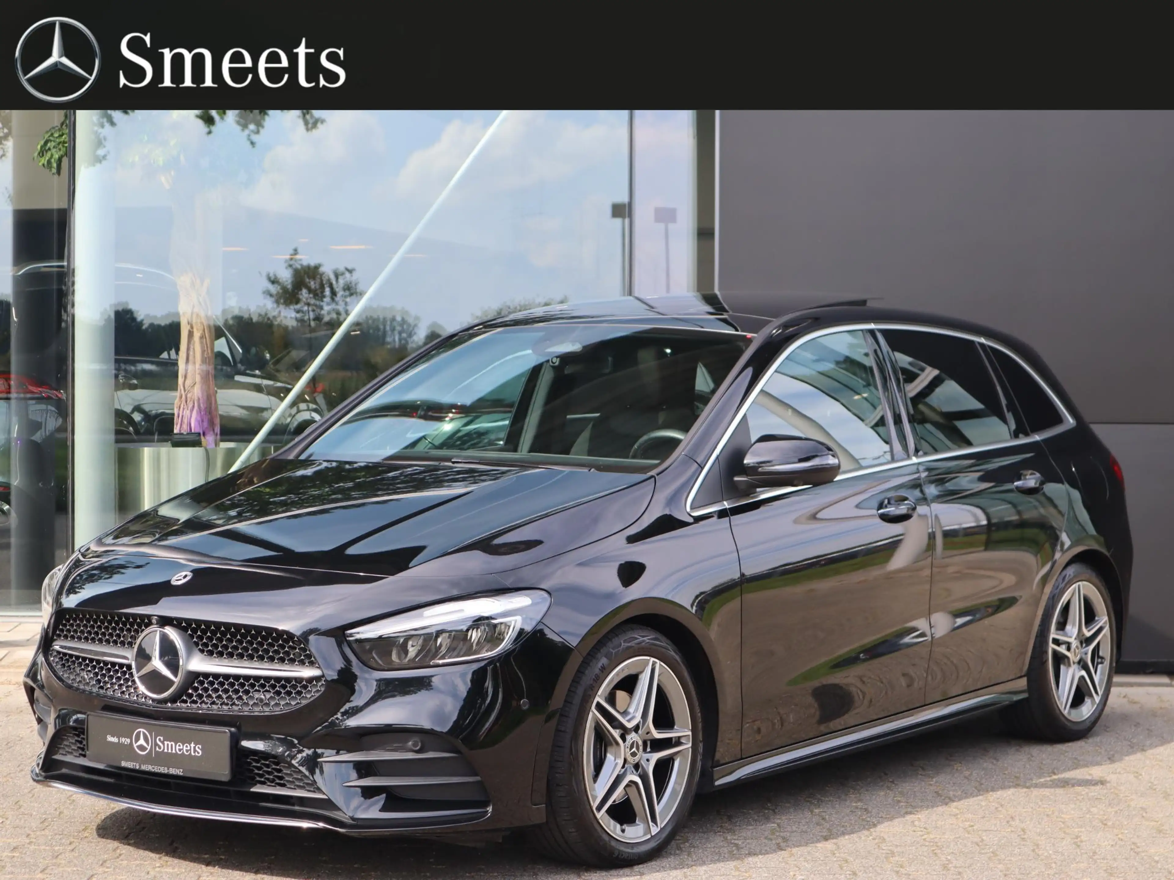 Mercedes-Benz B 200 AMG Line