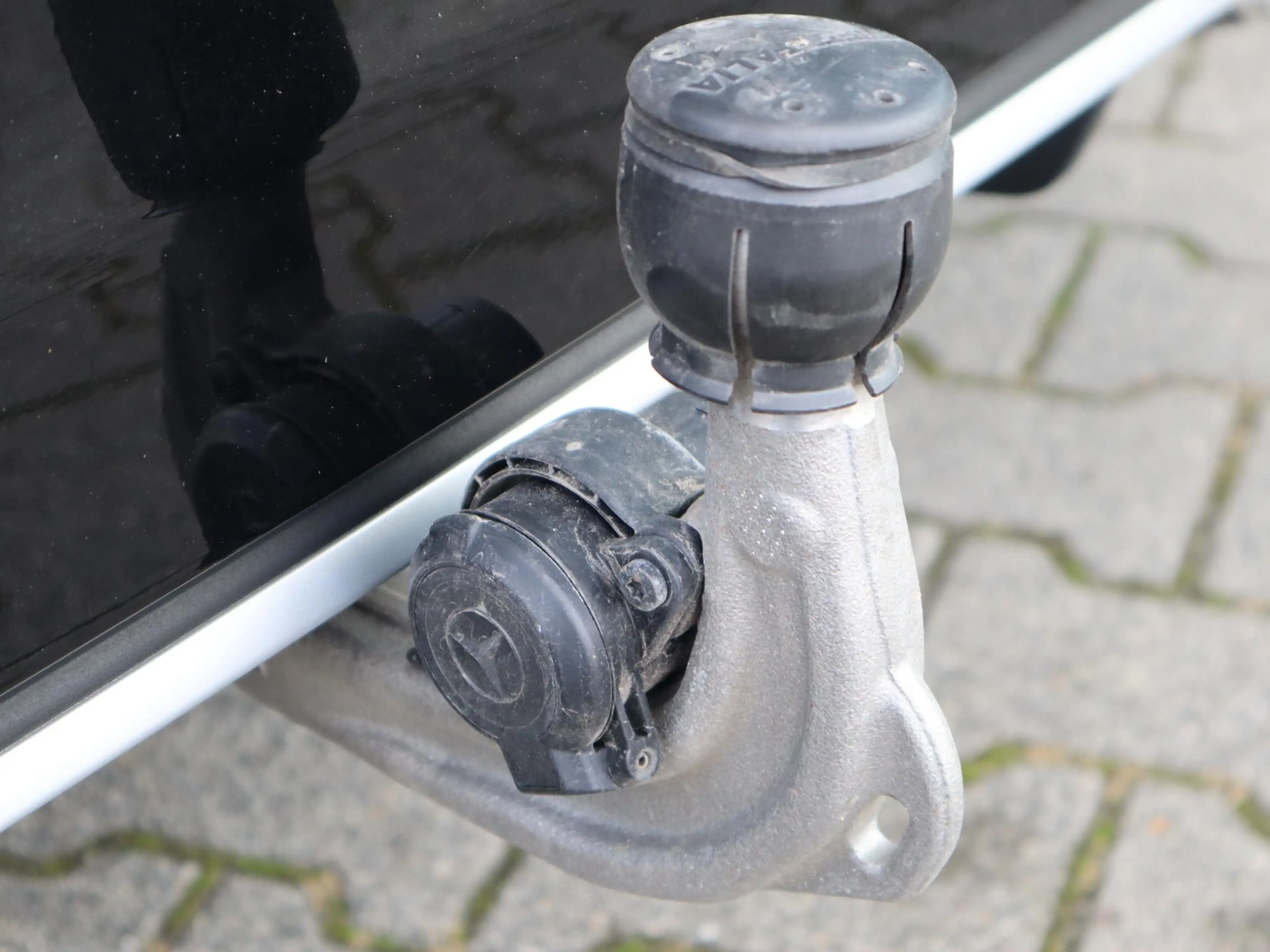 Mercedes-Benz B 200 AMG Line — photo 11