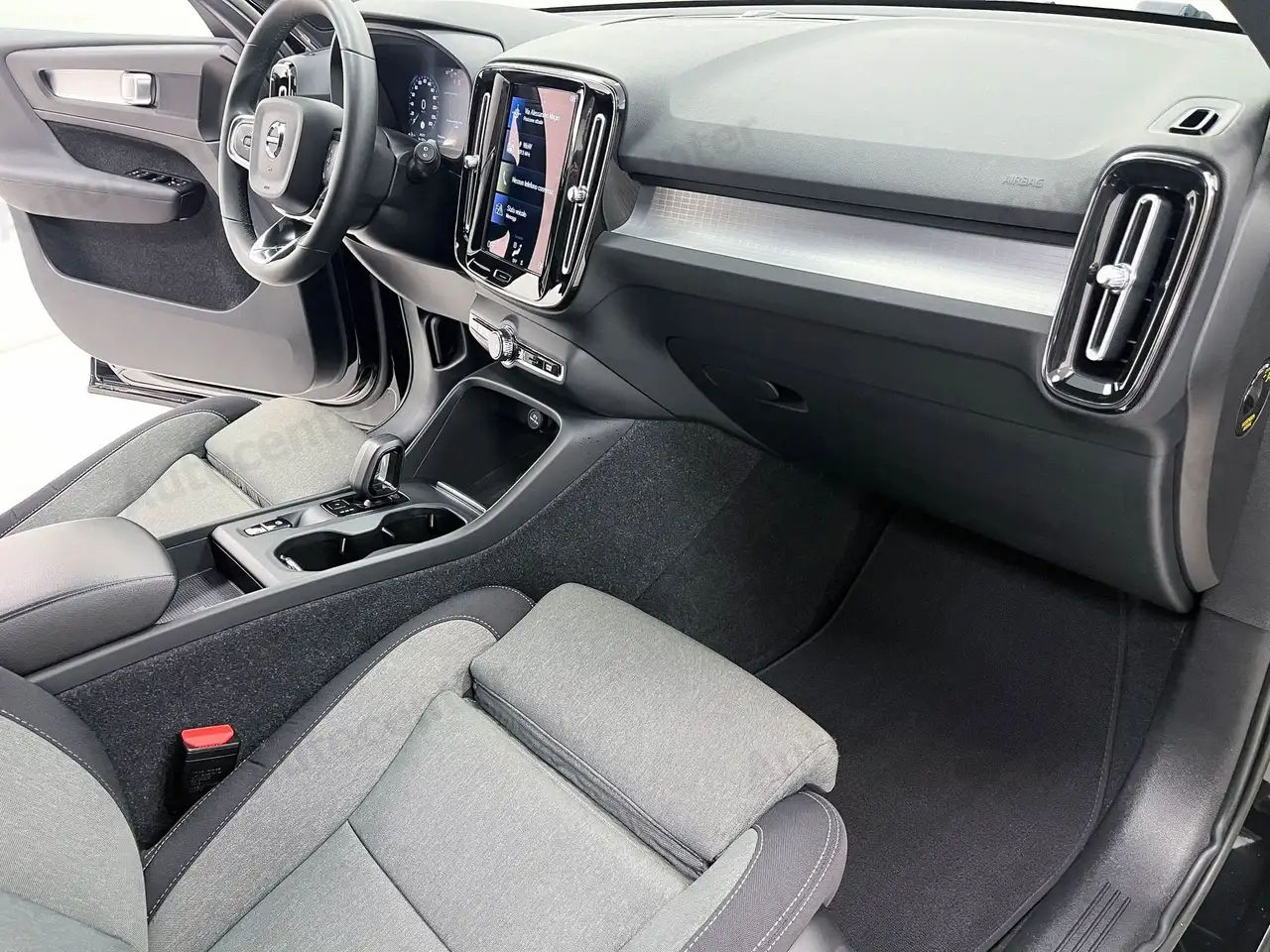 Volvo XC40 T4 PLUG IN AUT CORE **AUTOCARRO N1**, миниатюра 9