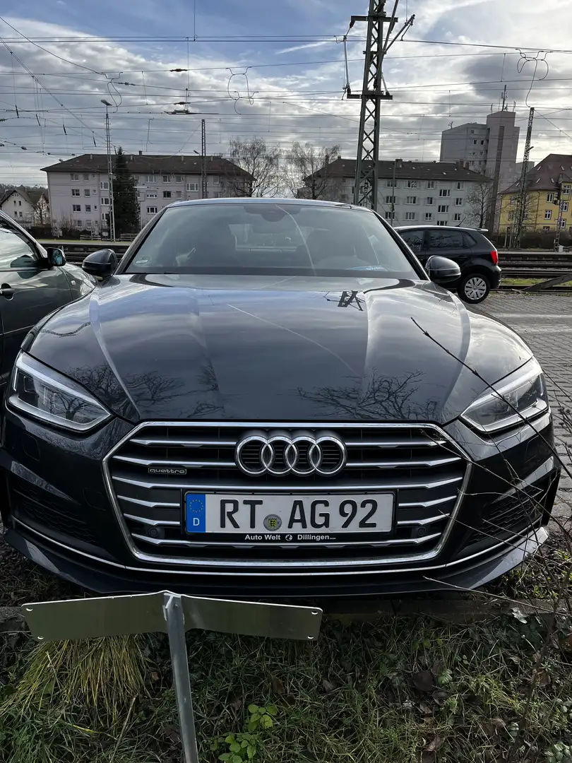 Audi A5 quattro sport Grau - 2