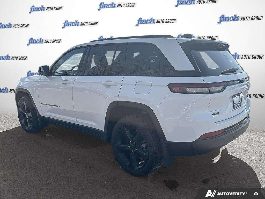 2024 Jeep Grand Cherokee Laredo HEATED SEATS | REMOTE START | WIRELESS CHAR — снимка 1
