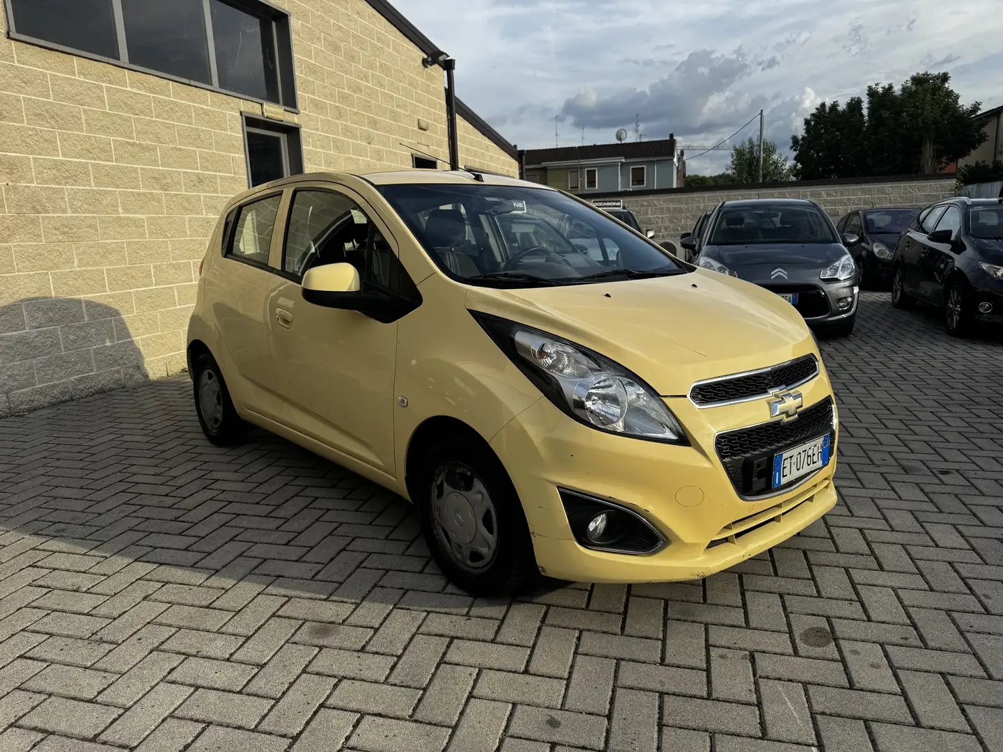 Chevrolet Spark 1.0 LS - 2