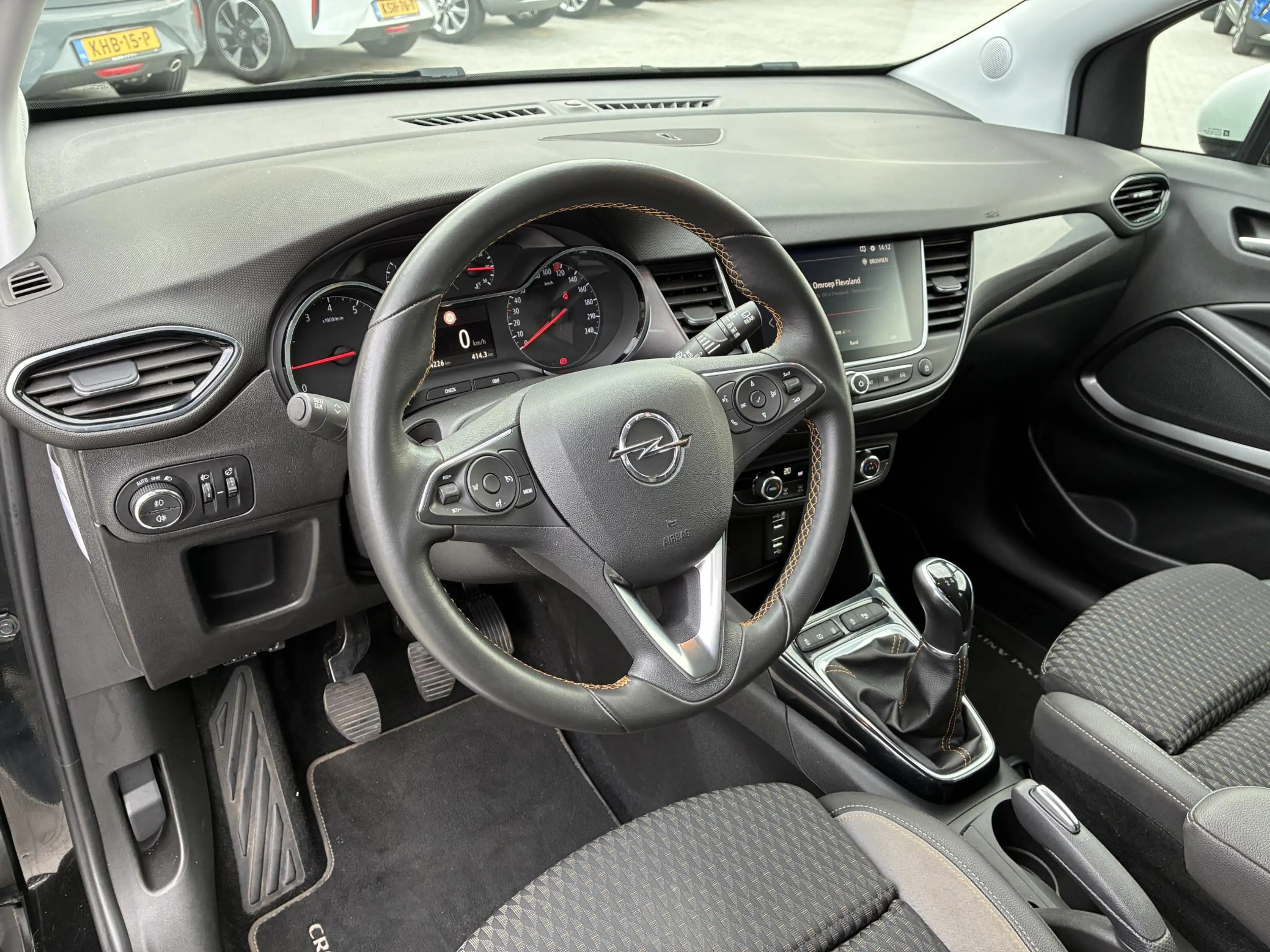Opel Crossland X 1.2 Turbo Innovation | Climate control | Navigatie — photo 11