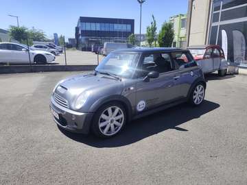 1.6i - 163cv