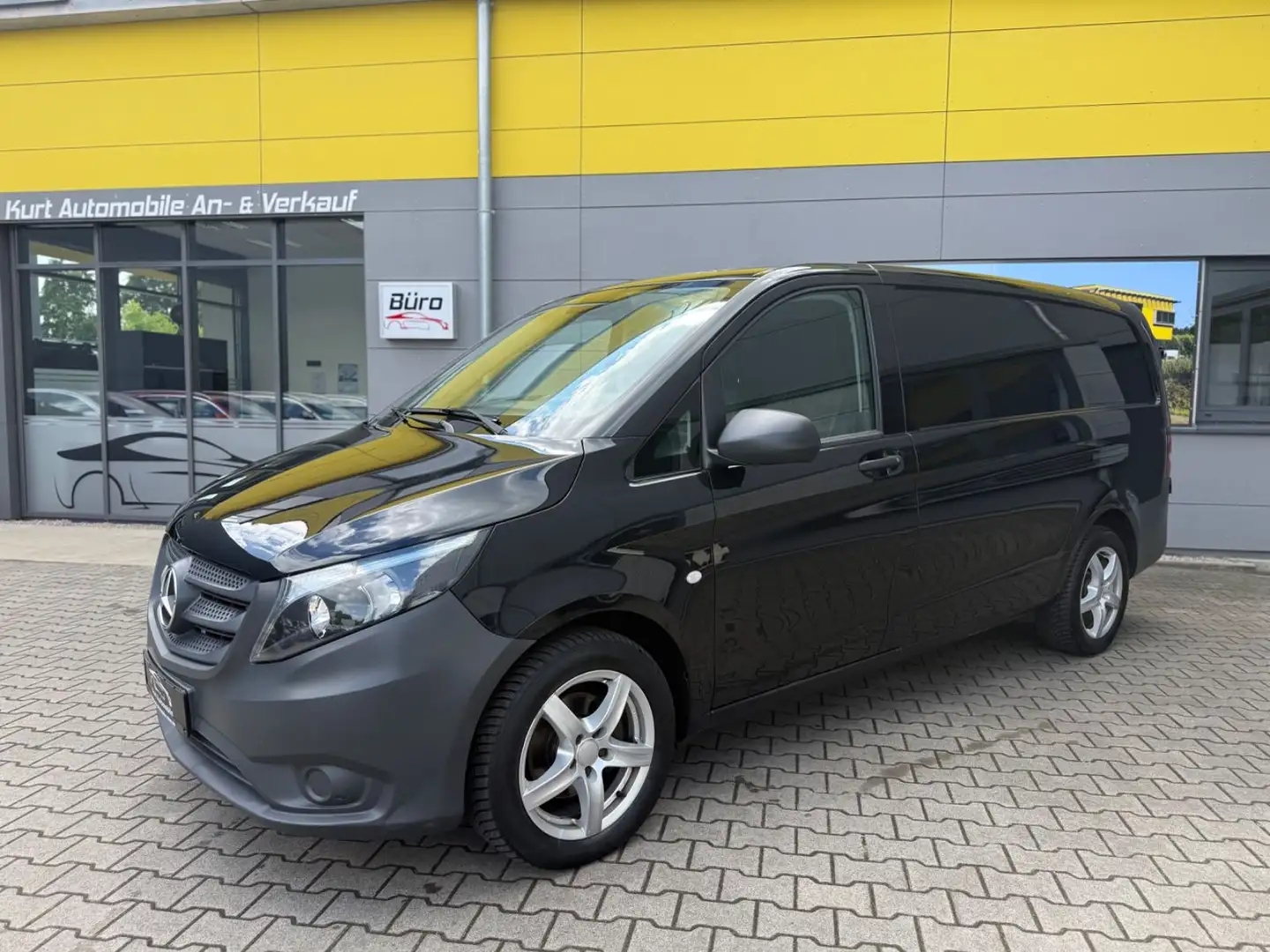 Mercedes-Benz Vito 116 RWD LANG KLIMA/NAVI/KAMERA*LEDER* Noir - 2