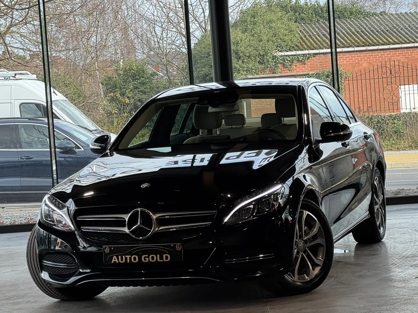 Mercedes-Benz C 220 D/PACKSPORT/FULLOPTIONS/EURO6B/1PROP CARNET Zwart - 1