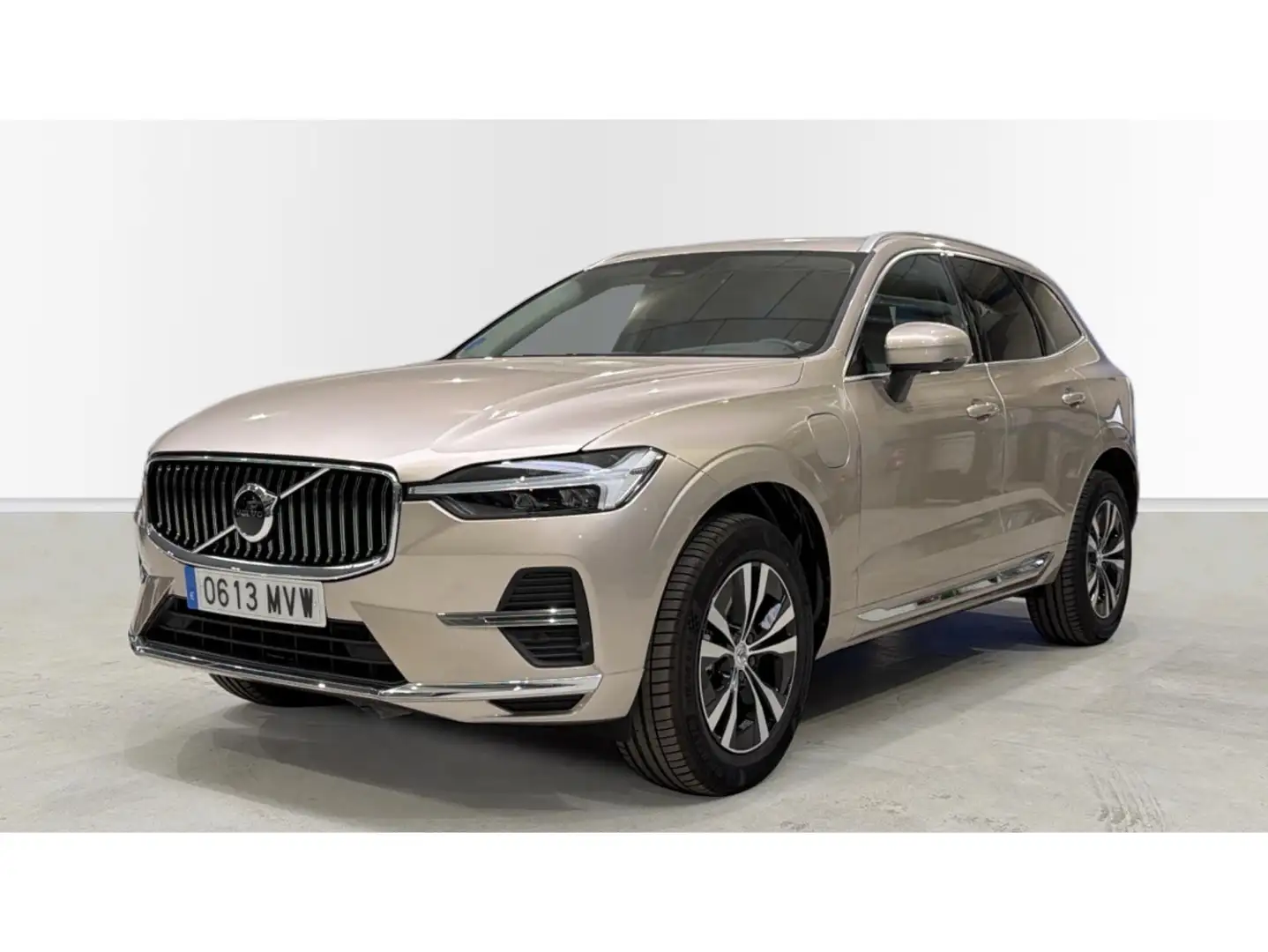 Volvo XC60 T6 Recharge Core Gris - 1