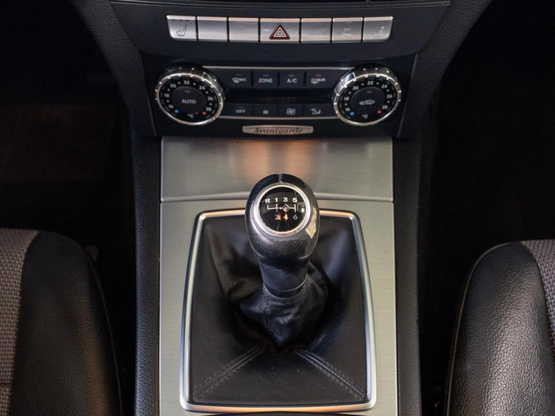 Mercedes-Benz C 180 — photo 20