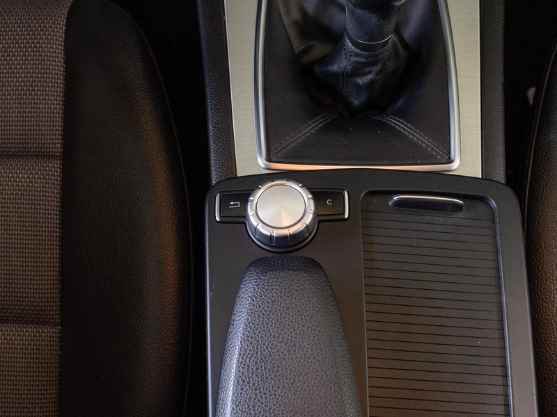 Mercedes-Benz C 180 — photo 21