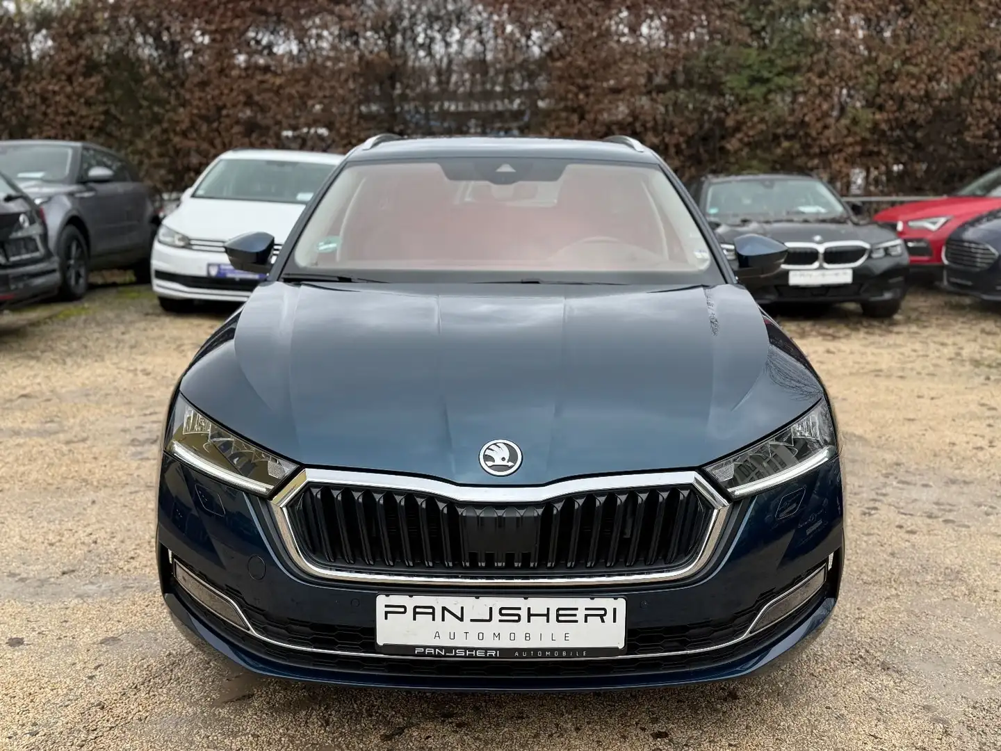 Skoda Octavia Combi 2.0 TDI DSG Style LED Navi Virtual Azul - 2