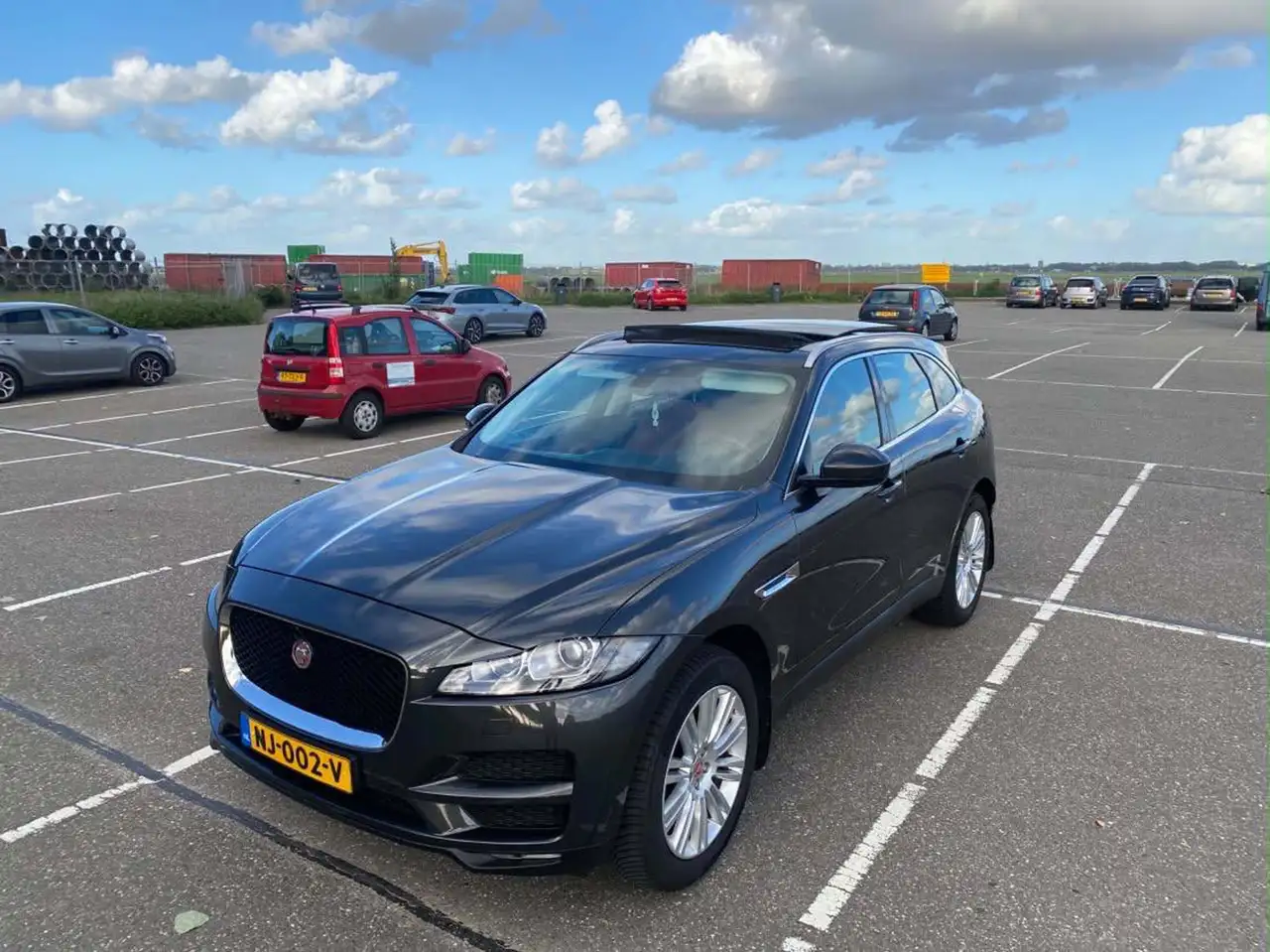 Jaguar F-Pace