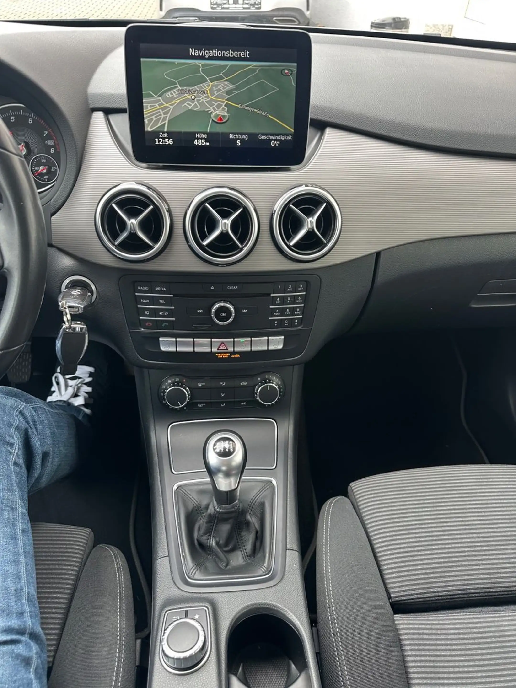 Mercedes-Benz B 180 NAVI PDC AHK Ambiente — photo 4
