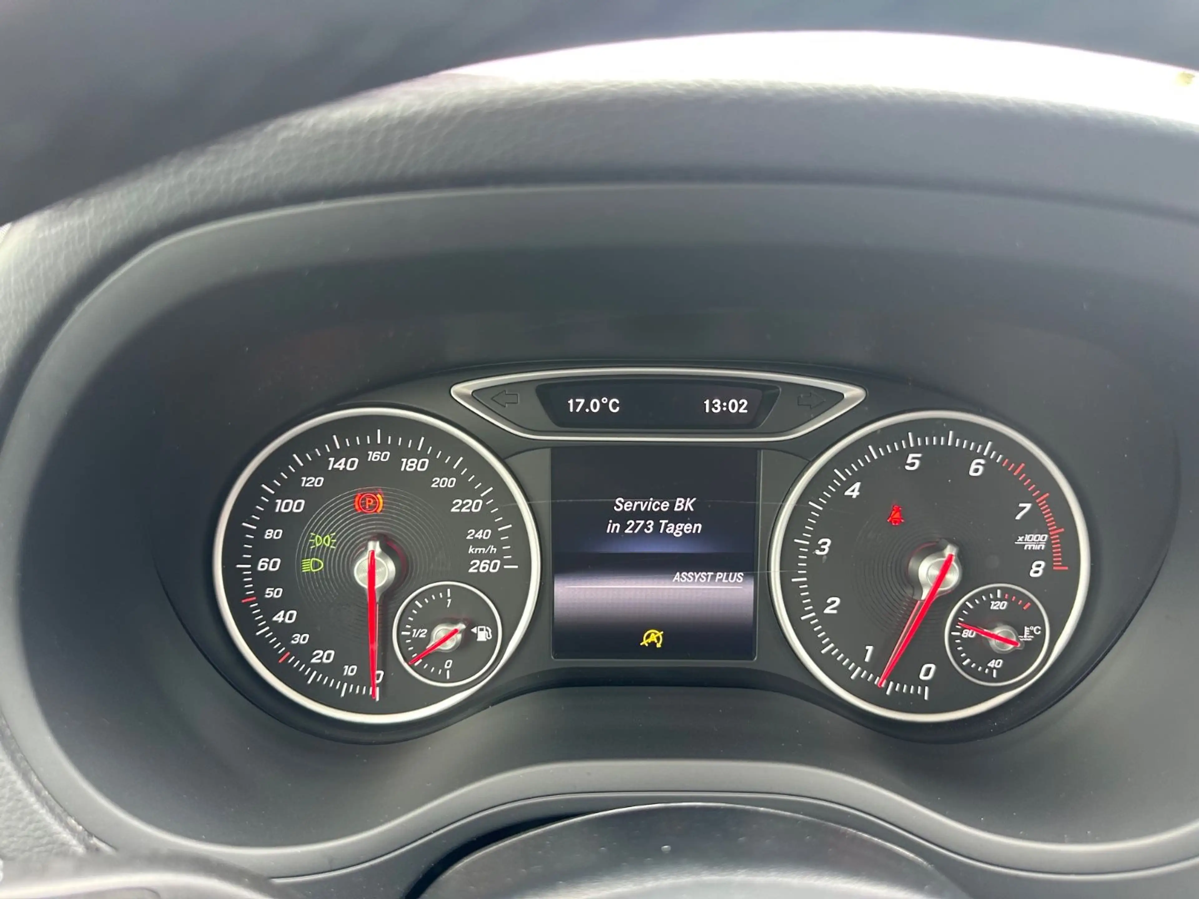 Mercedes-Benz B 180 NAVI PDC AHK Ambiente — photo 14