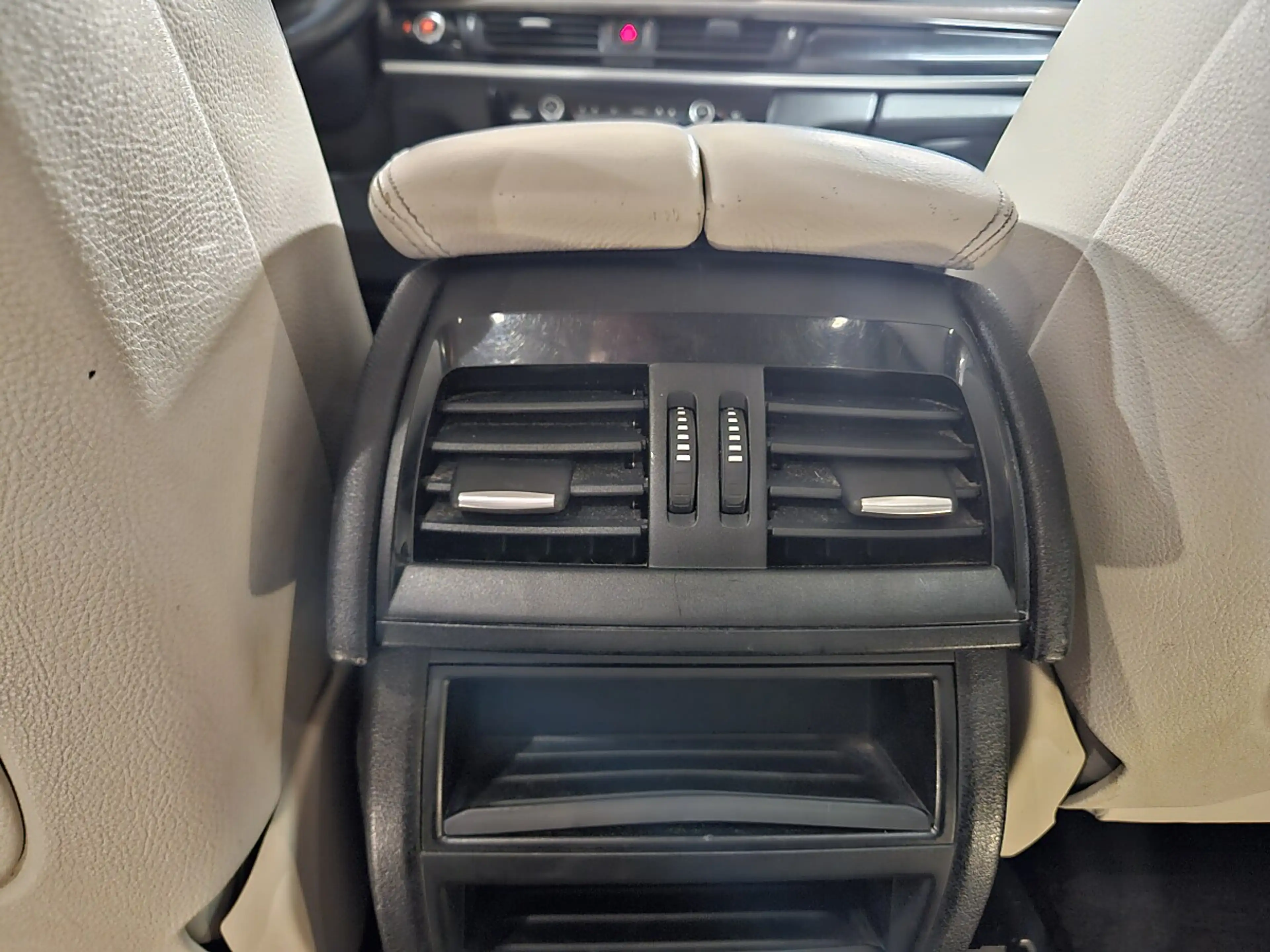 BMW X5 xDrive 30d — photo 13