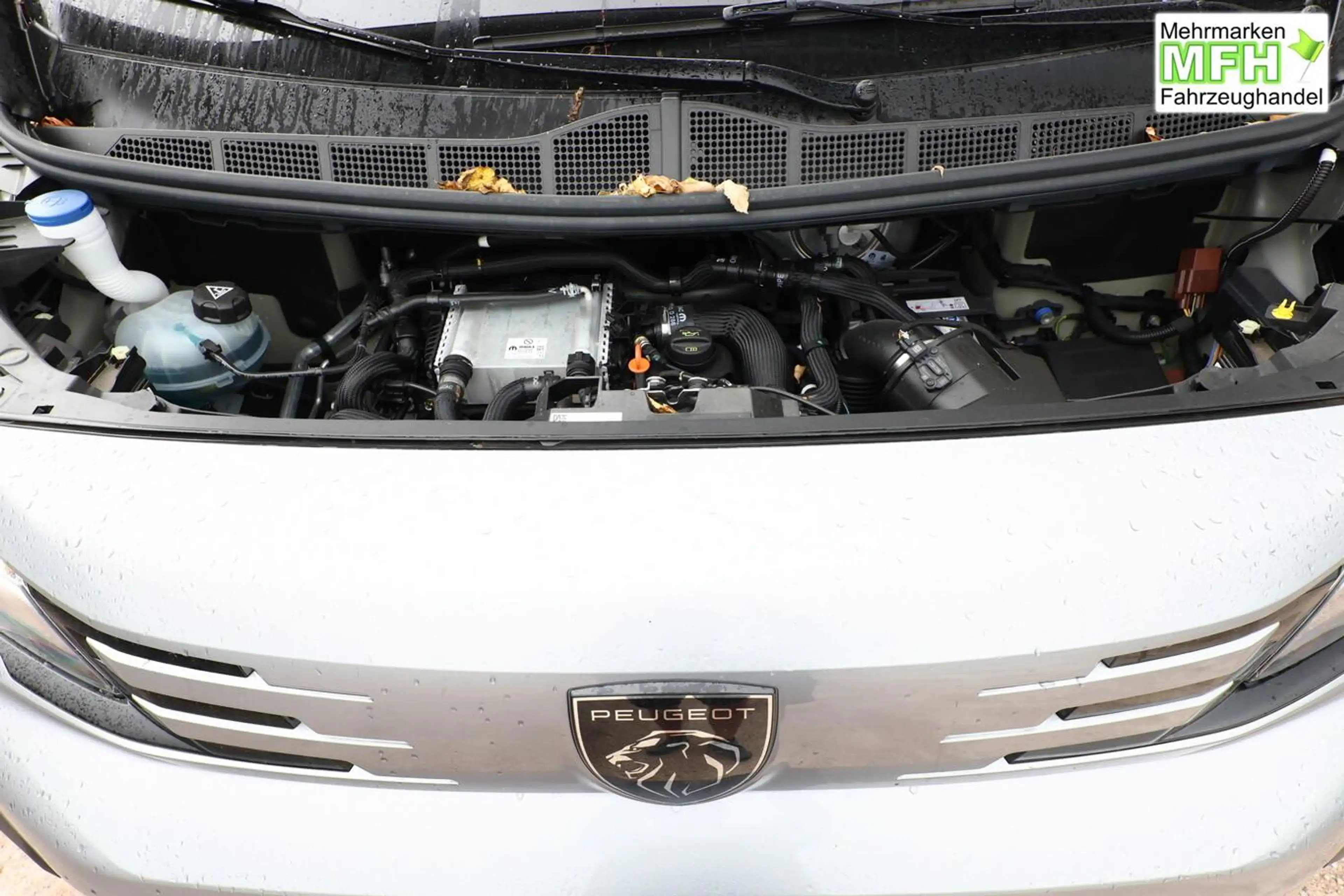 Peugeot Traveller Active L3 9S KlimaP AHK SHZ CarP LED 132 kW (17... — photo 11