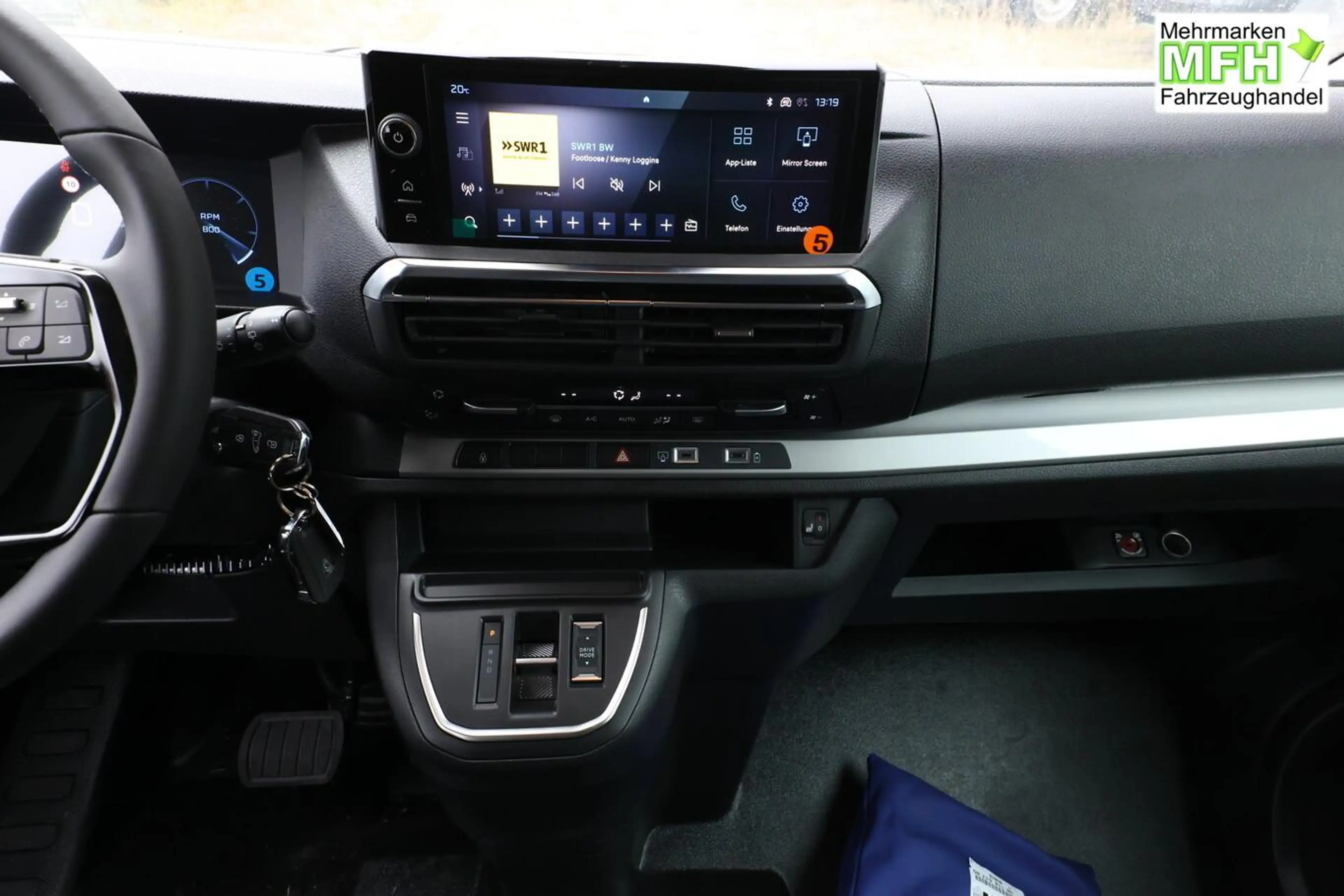 Peugeot Traveller Active L3 9S KlimaP AHK SHZ CarP LED 132 kW (17... — photo 7