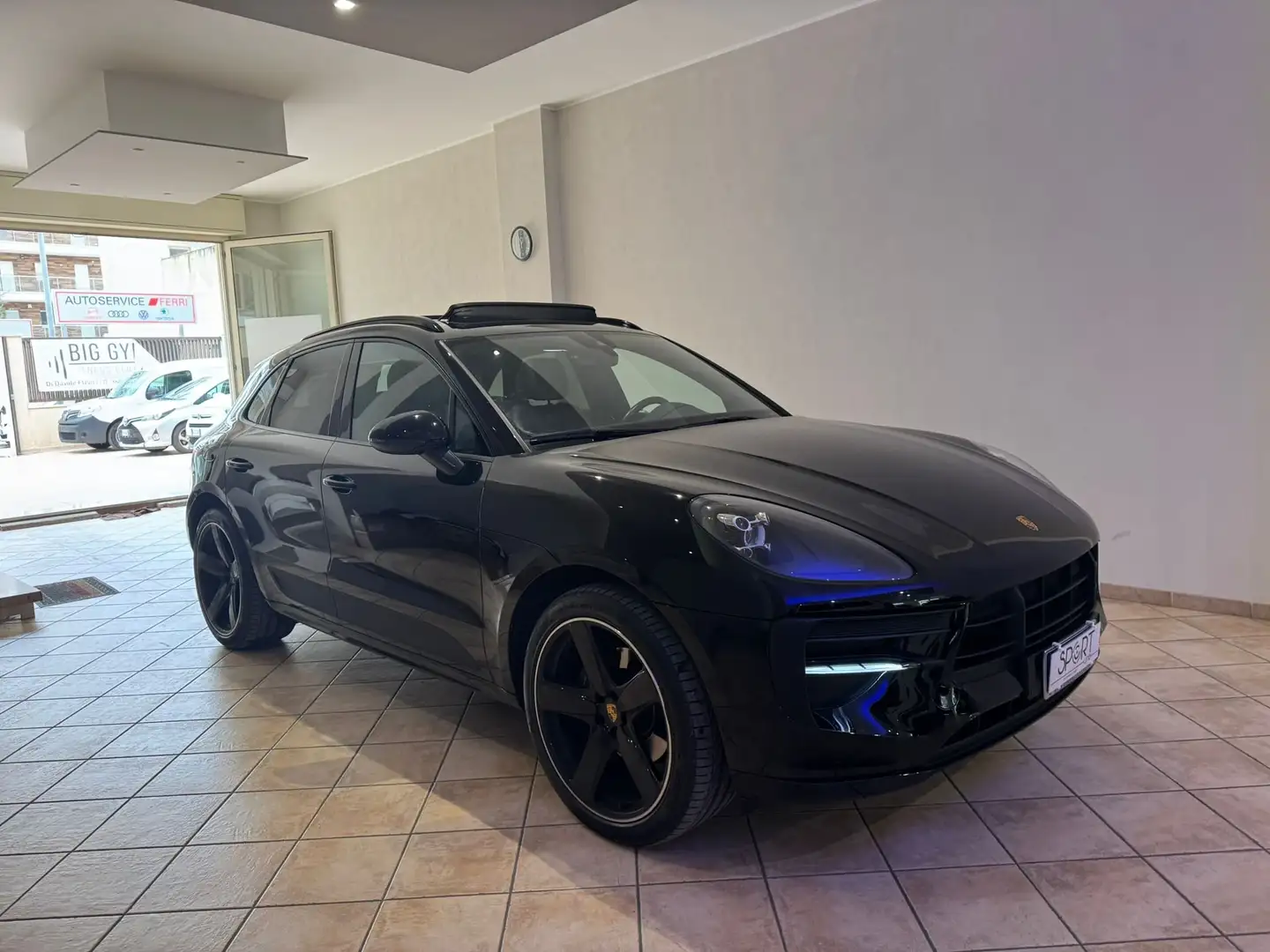 Porsche Macan 2.0 245cv pdk TETTO PASM Noir - 1