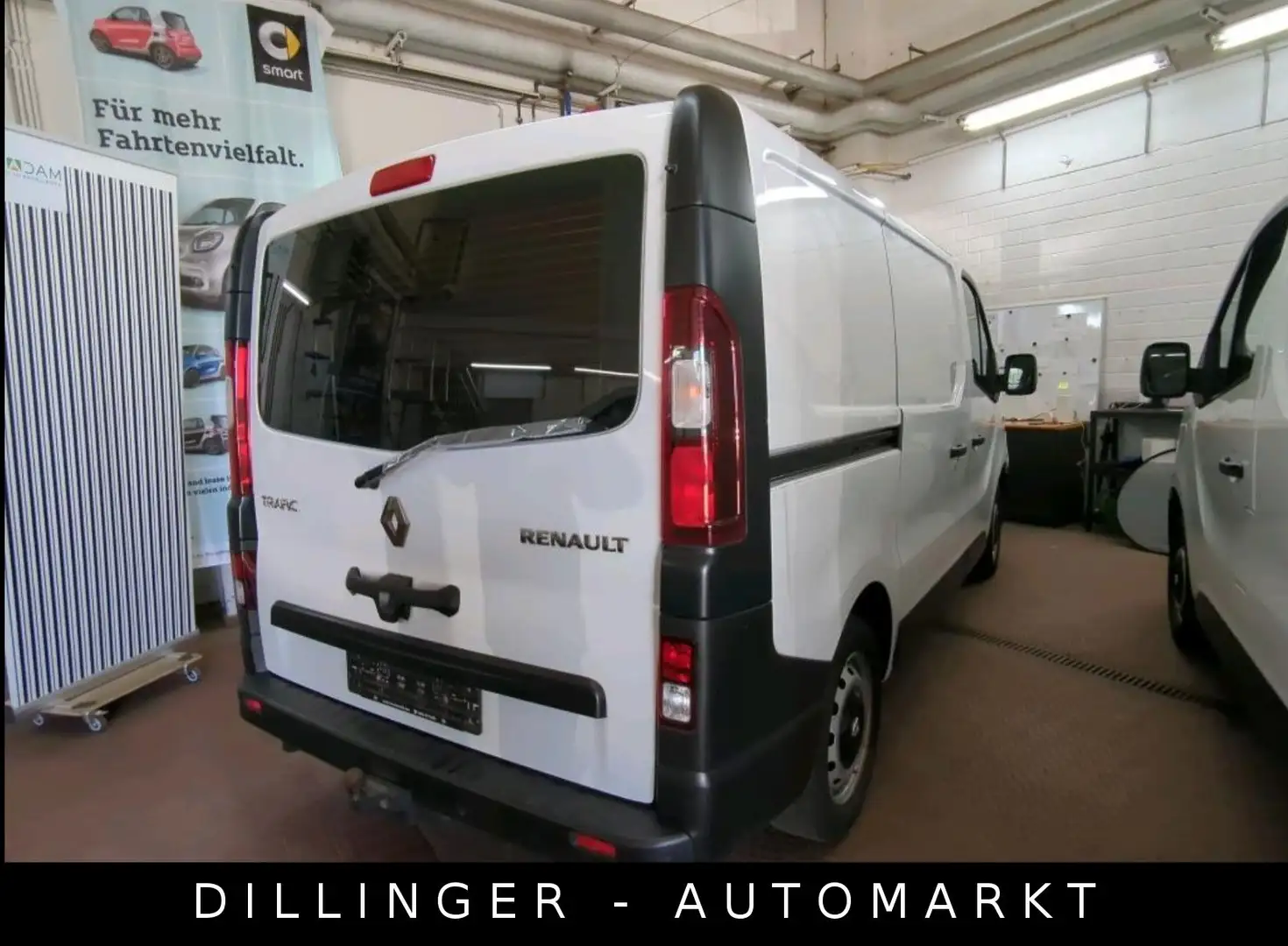 Renault Trafic 1.6 dCI L1H1 Navi KLIMA AHK SORTIMO Weiß - 2