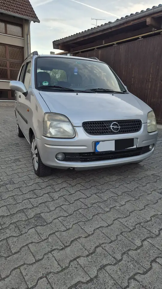Opel Agila 1.2 16 V Comfort, foto 1