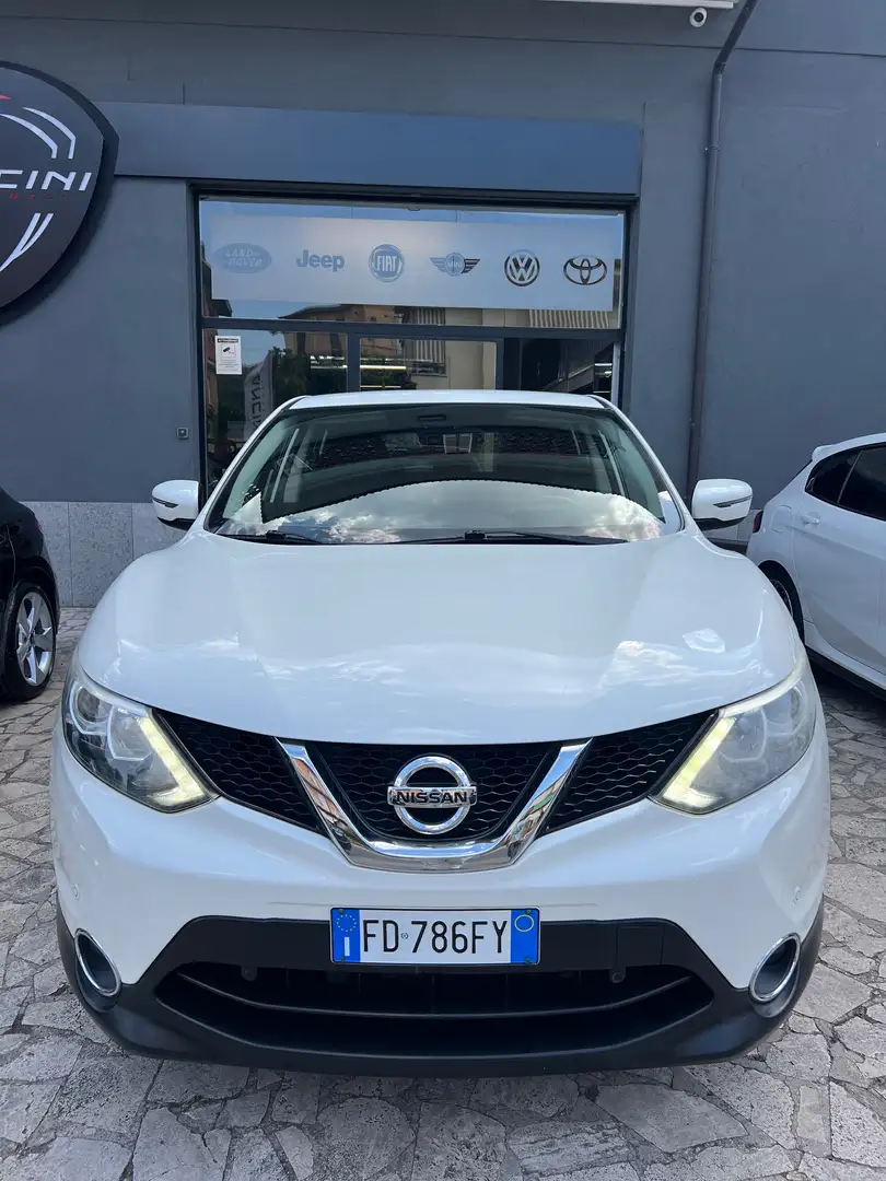 Nissan Qashqai Qashqai II 2014 1.5 dci Business 110cv Wit - 2