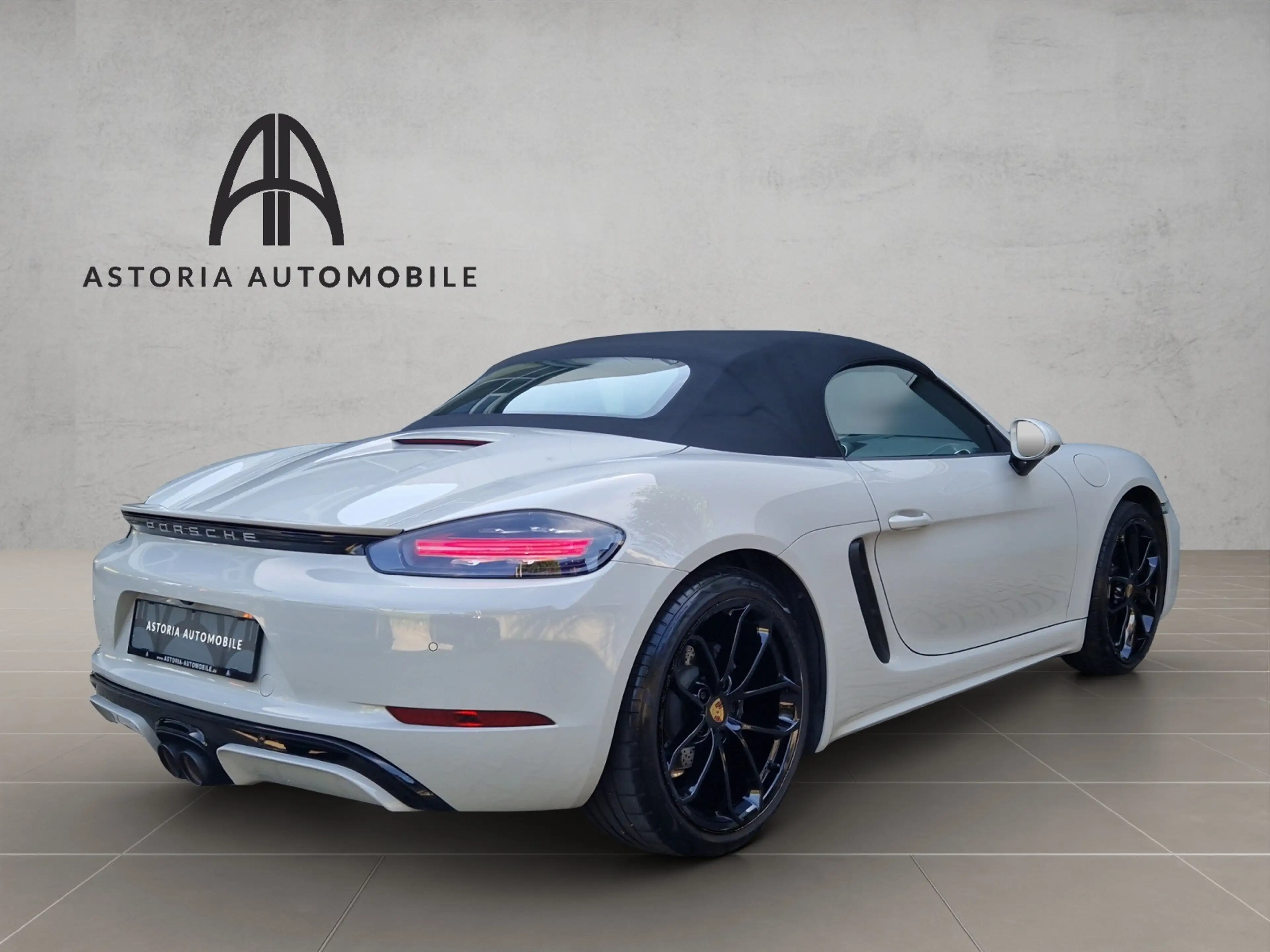 Porsche Boxster 718 Style Sportdesign BOSE 14W Sitzlüft — photo 8