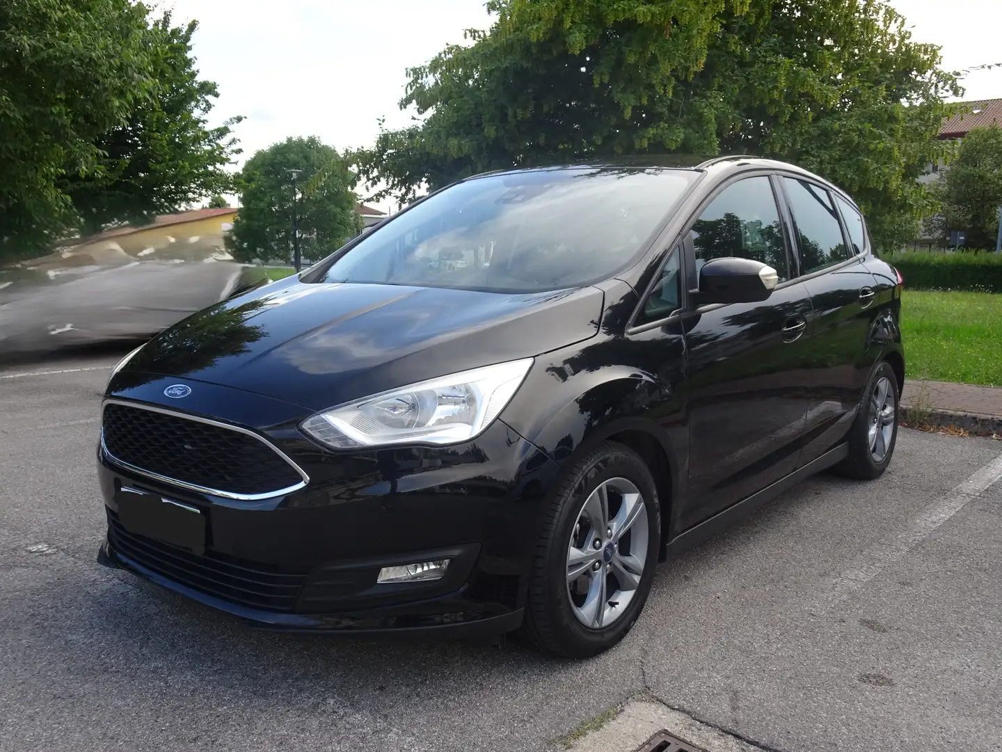 Ford C-Max 1.5 tdci Business Negru - 1
