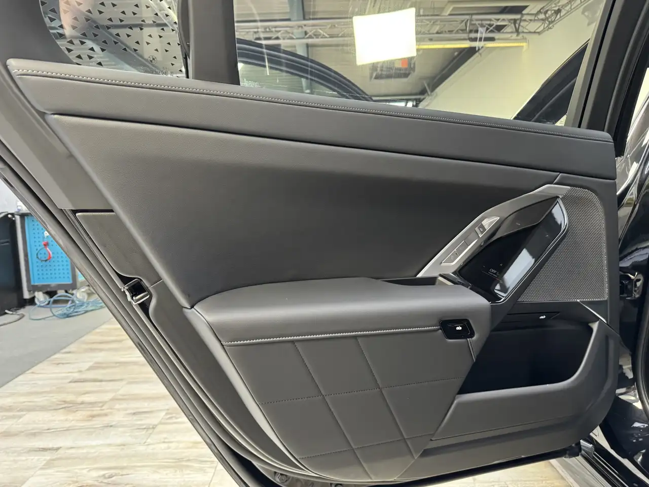 BMW 750 xDrive M Sport Pro AHK ACC 360°, миниатюра 21