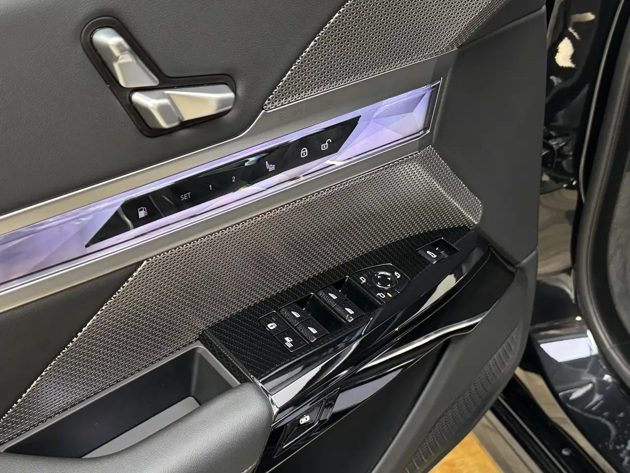 BMW 750 xDrive M Sport Pro AHK ACC 360°, миниатюра 16