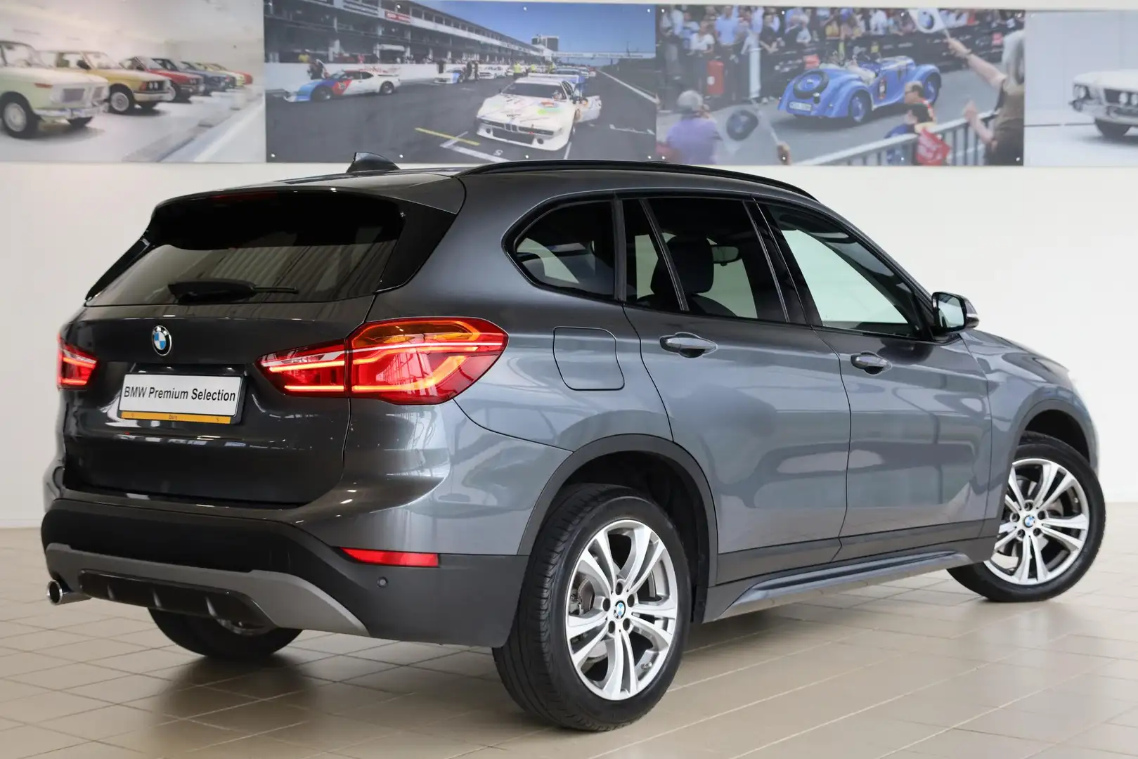 BMW X1 sDrive18i High Executive | Elektrisch Glazen Panor Gris - 2