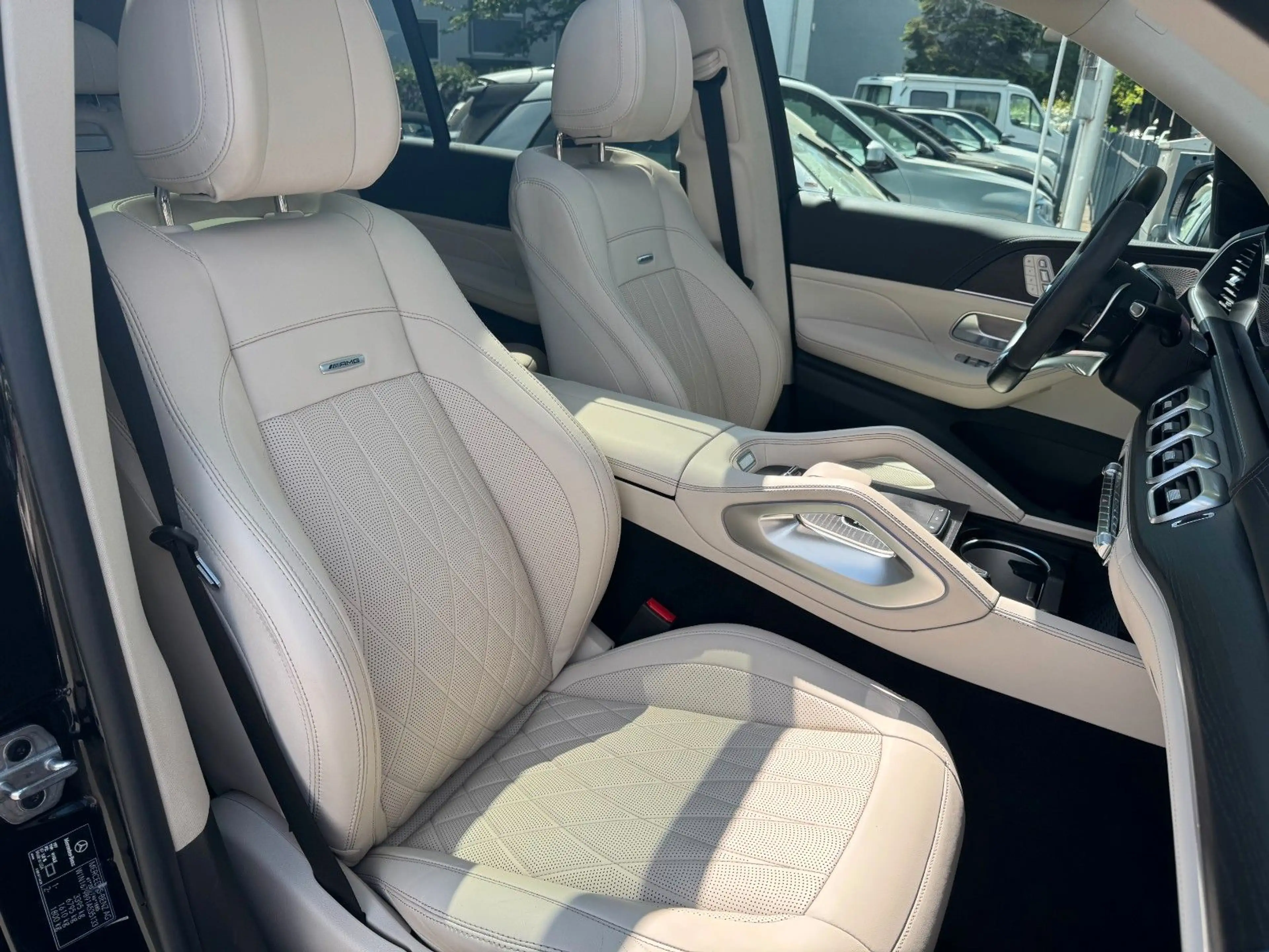 Mercedes-Benz GLS 63 AMG AMG 4Matic+*VOLLAUSSTATTUNG* — photo 13
