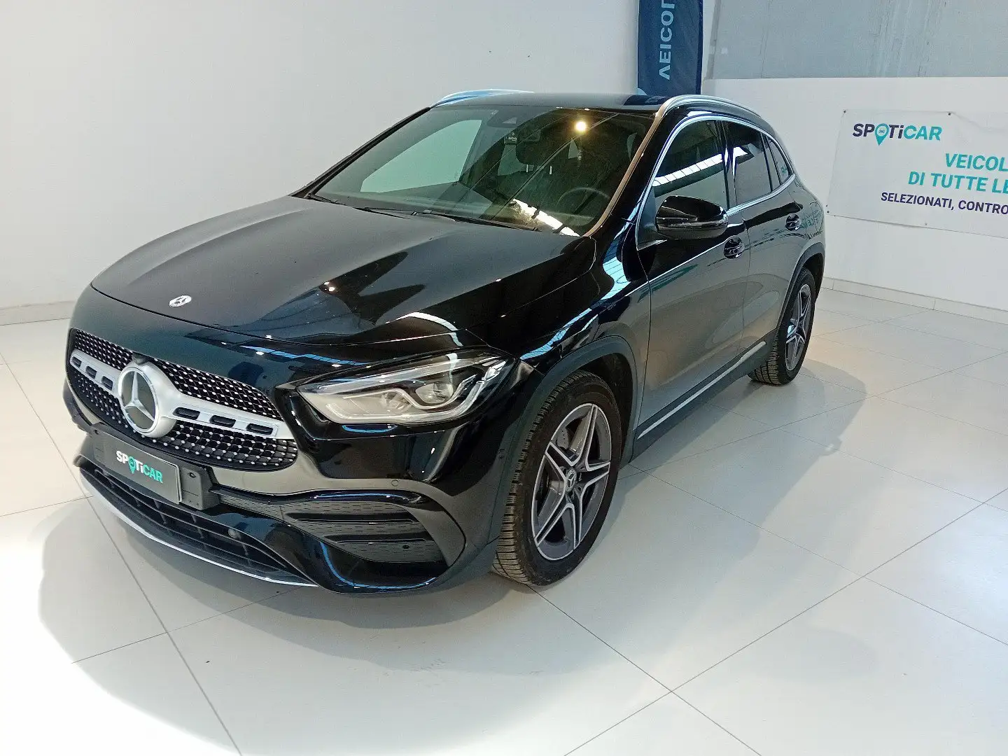 Mercedes-Benz GLA 180 GLA 180 d Automatic Premium Nero - 1
