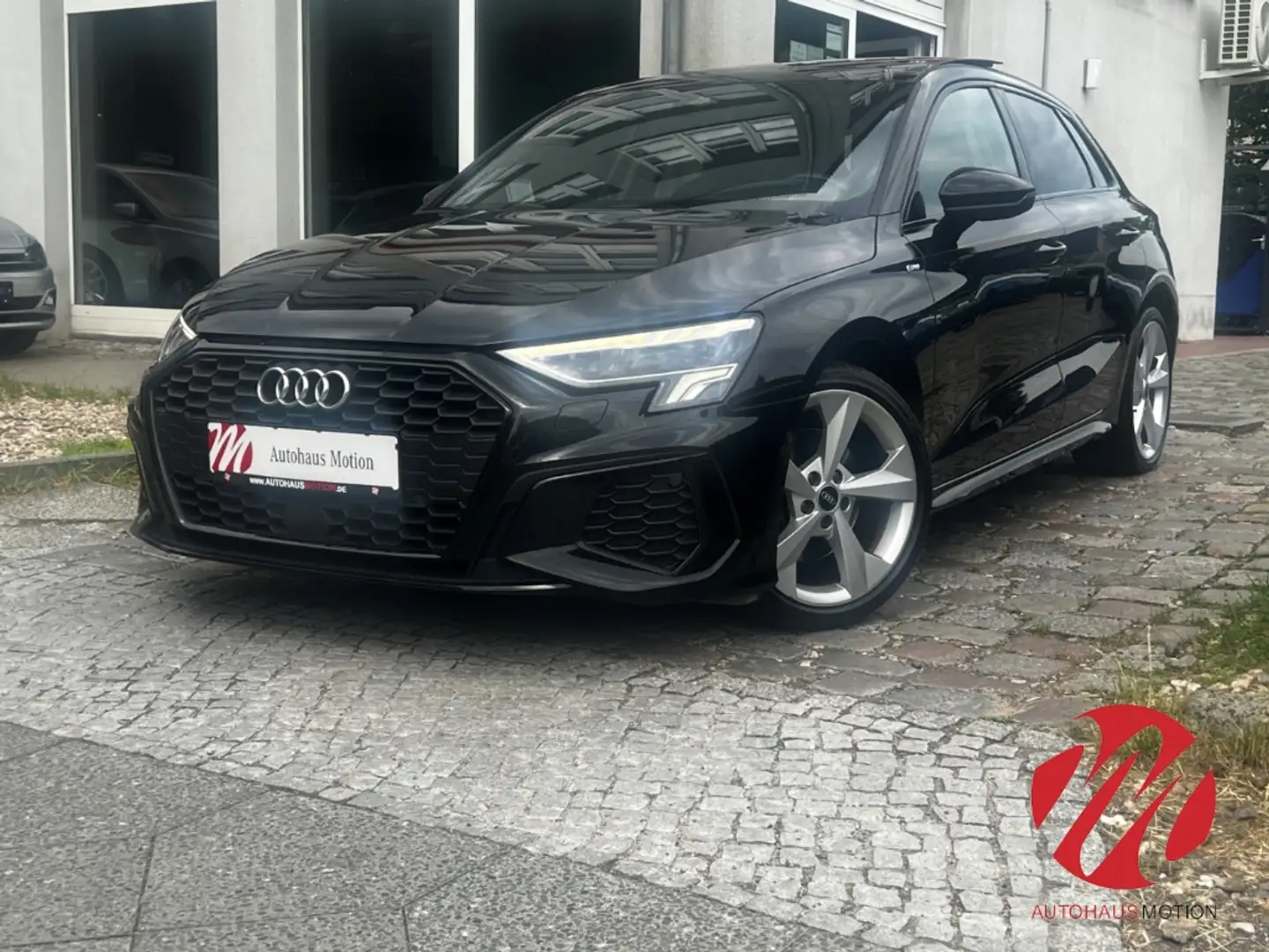 Audi A3 Sportback 35 TDI S line 2.0 LED PANO KAMERA B&O Negro - 2
