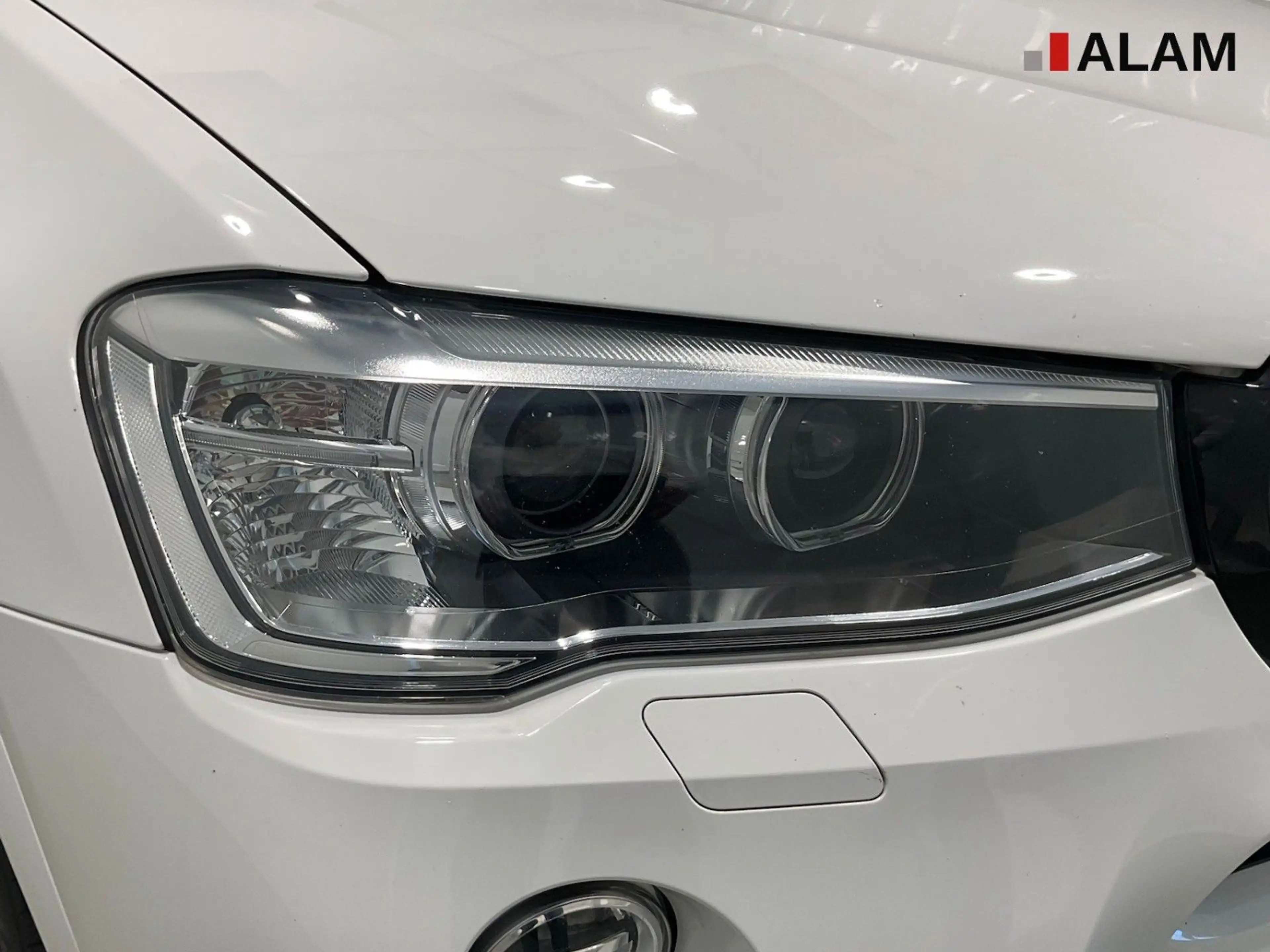 BMW X4 xDrive30d M Sport AHK Schiebedach Sport Aut. — photo 7