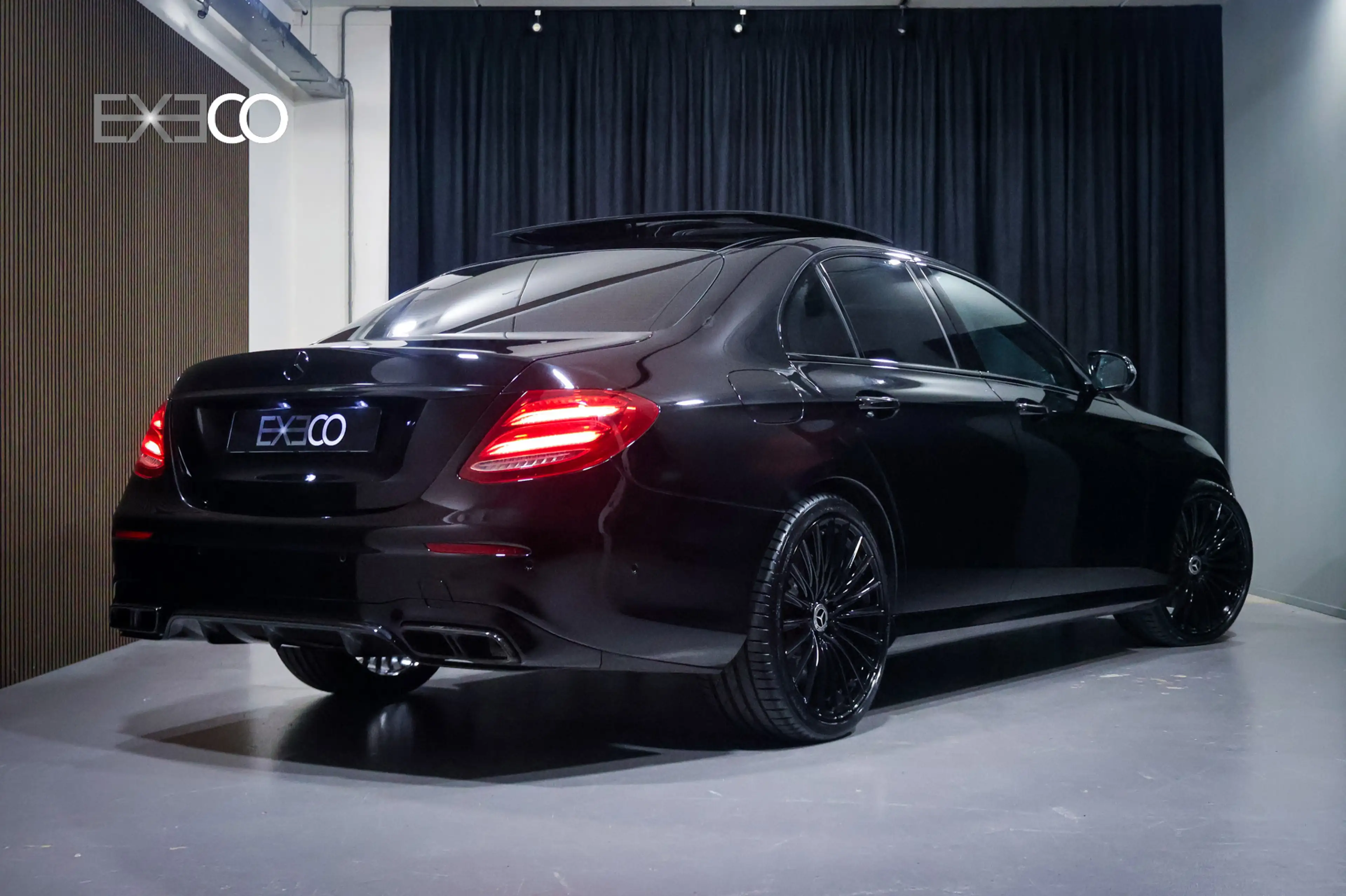 Mercedes-Benz E 400 3.5 V6 4Matic AMG-Line Premium Plus|Pano|AirMatic| — photo 2
