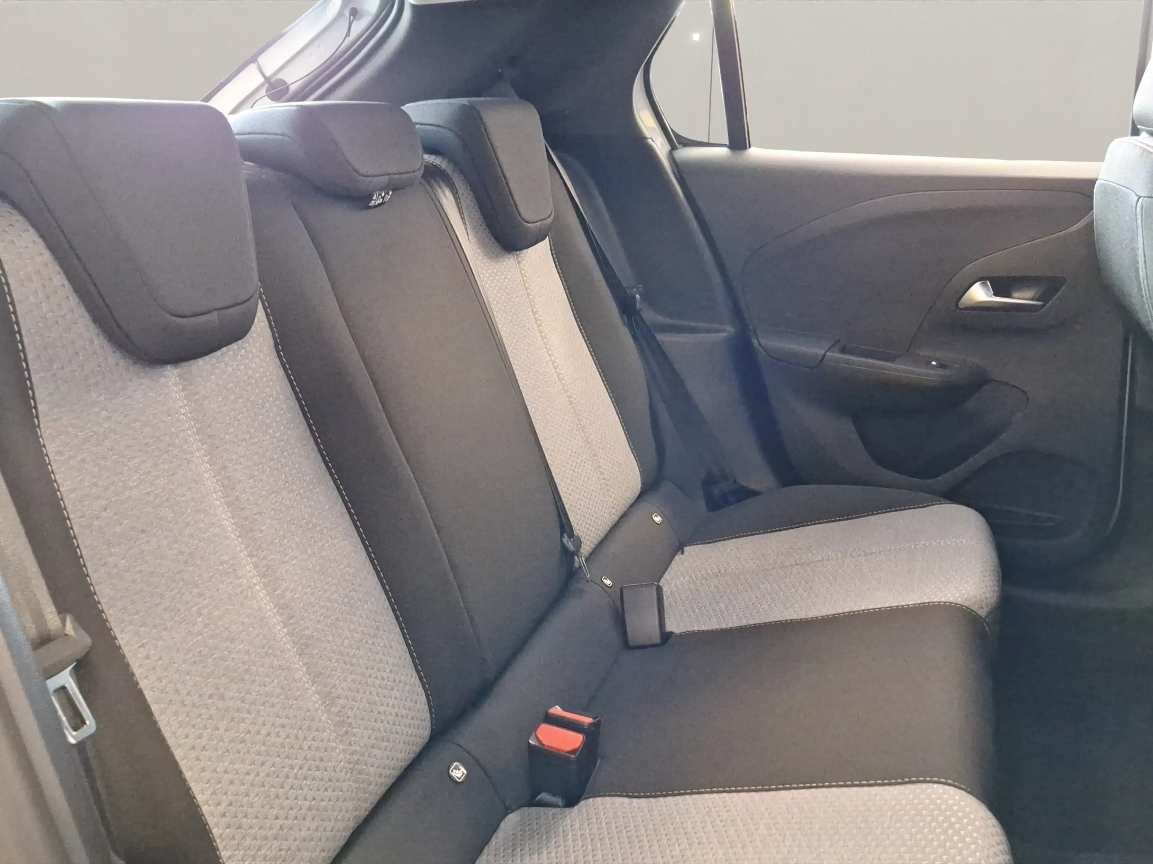 Opel Corsa F 1.2 Turbo Edition LAGERFAHRZEUG*ALLWETTER — photo 17
