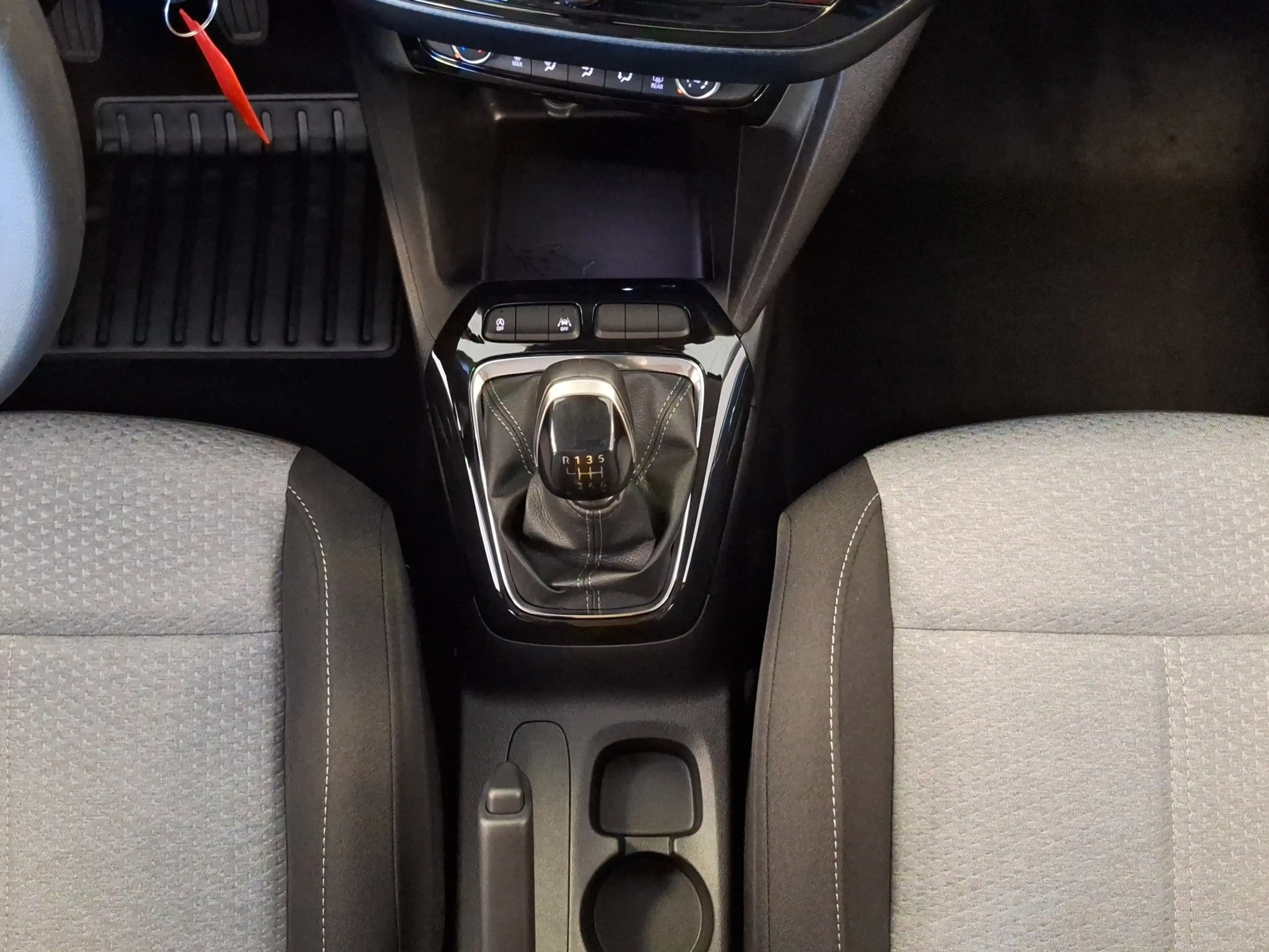 Opel Corsa F 1.2 Turbo Edition LAGERFAHRZEUG*ALLWETTER — photo 14