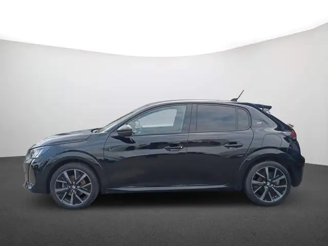 Peugeot 208 view 4