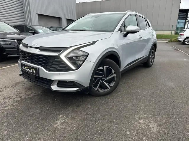 Kia Sportage 1.6T-GDI Mild-Hybrid 2WD AuT CARPLAY/CAMERA/KEYLES