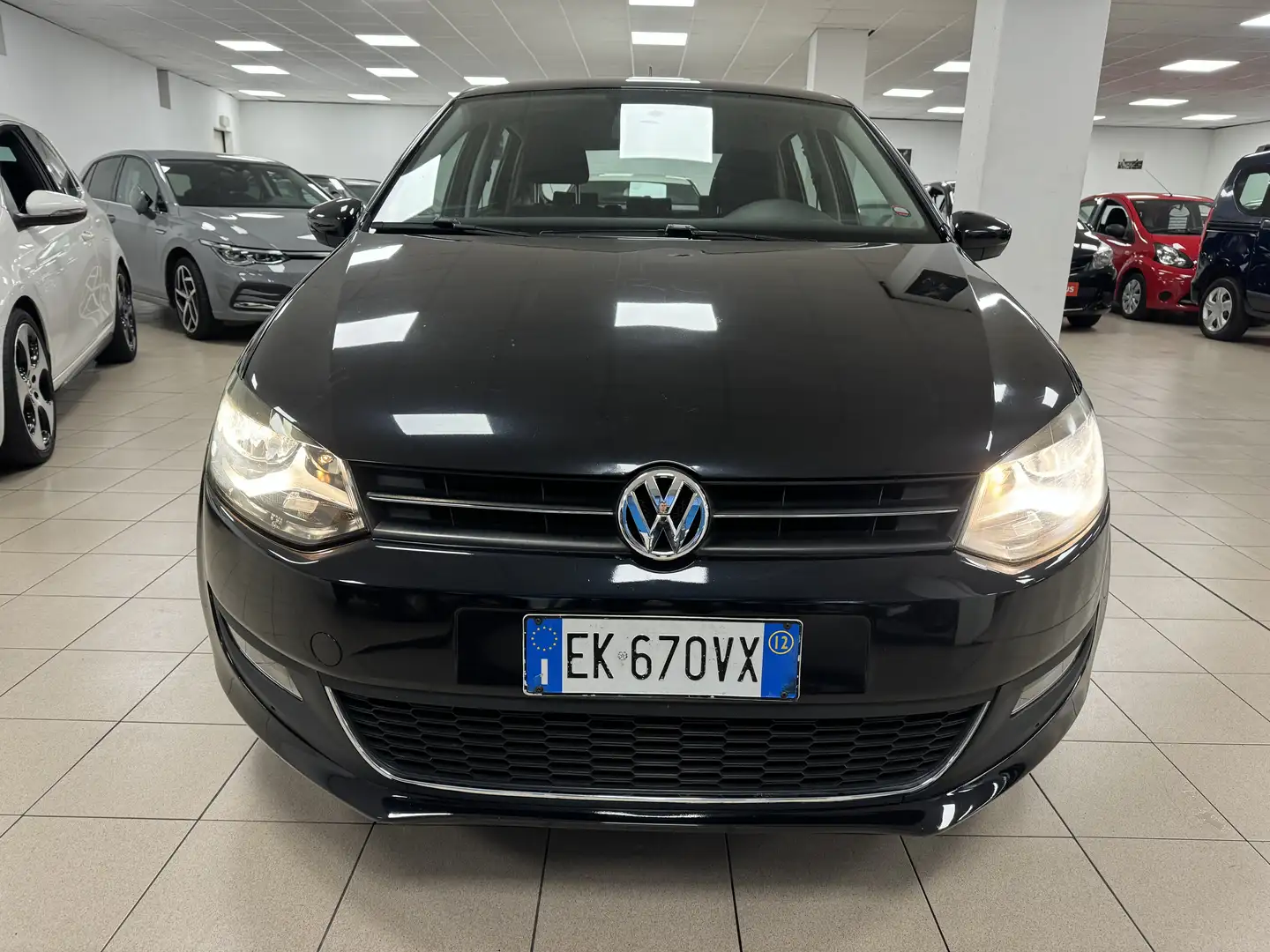 Volkswagen Polo Polo V 2012 5p 1.6 tdi Comfortline 90cv Nero - 2