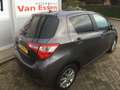 Toyota Yaris 1.5 VVT-i Aspiration 112 PK, keyles entry, lane de Grigio - thumbnail 4