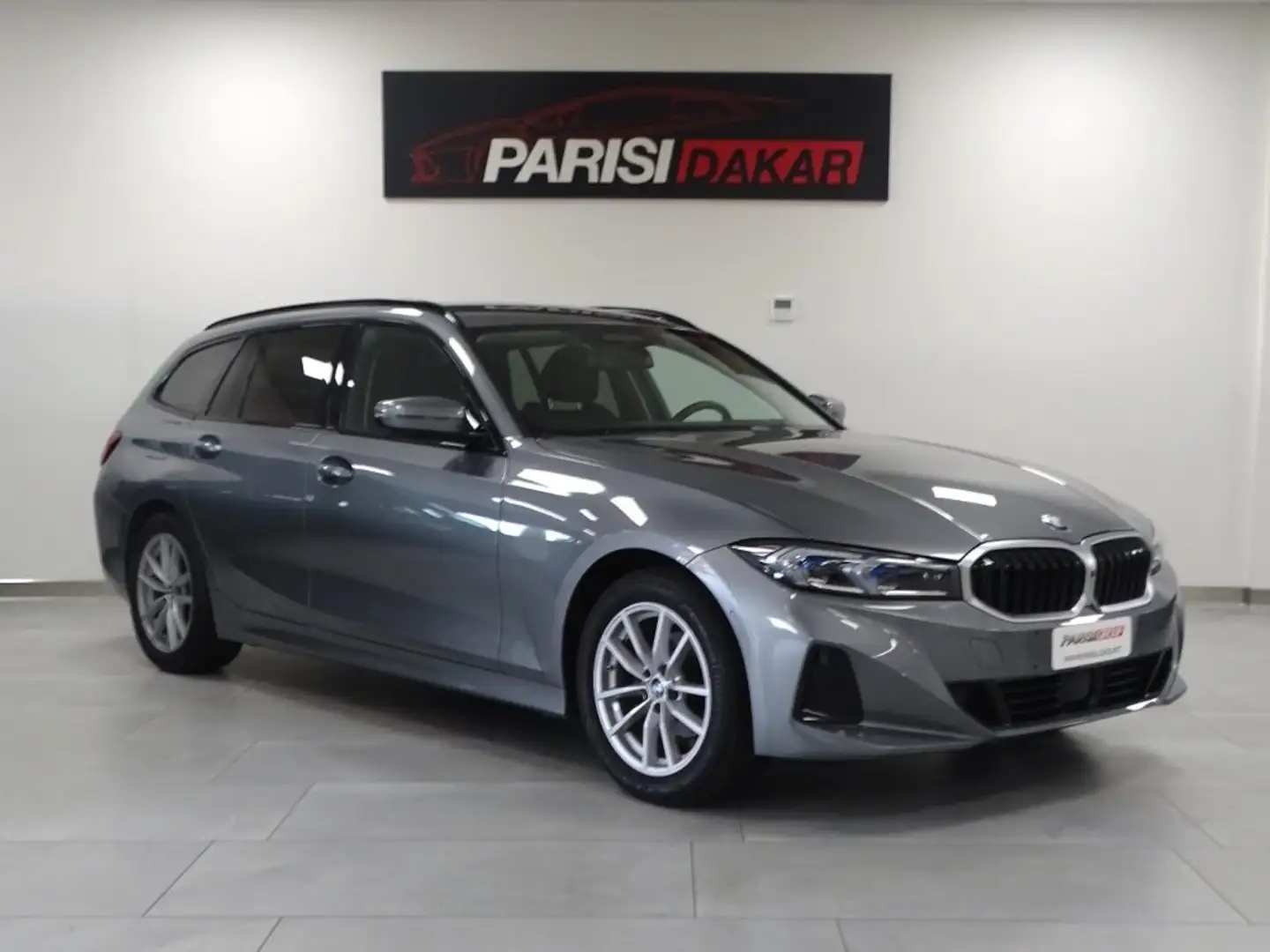 BMW 318 i Touring *PROMO PARISI GROUP* Gris - 2