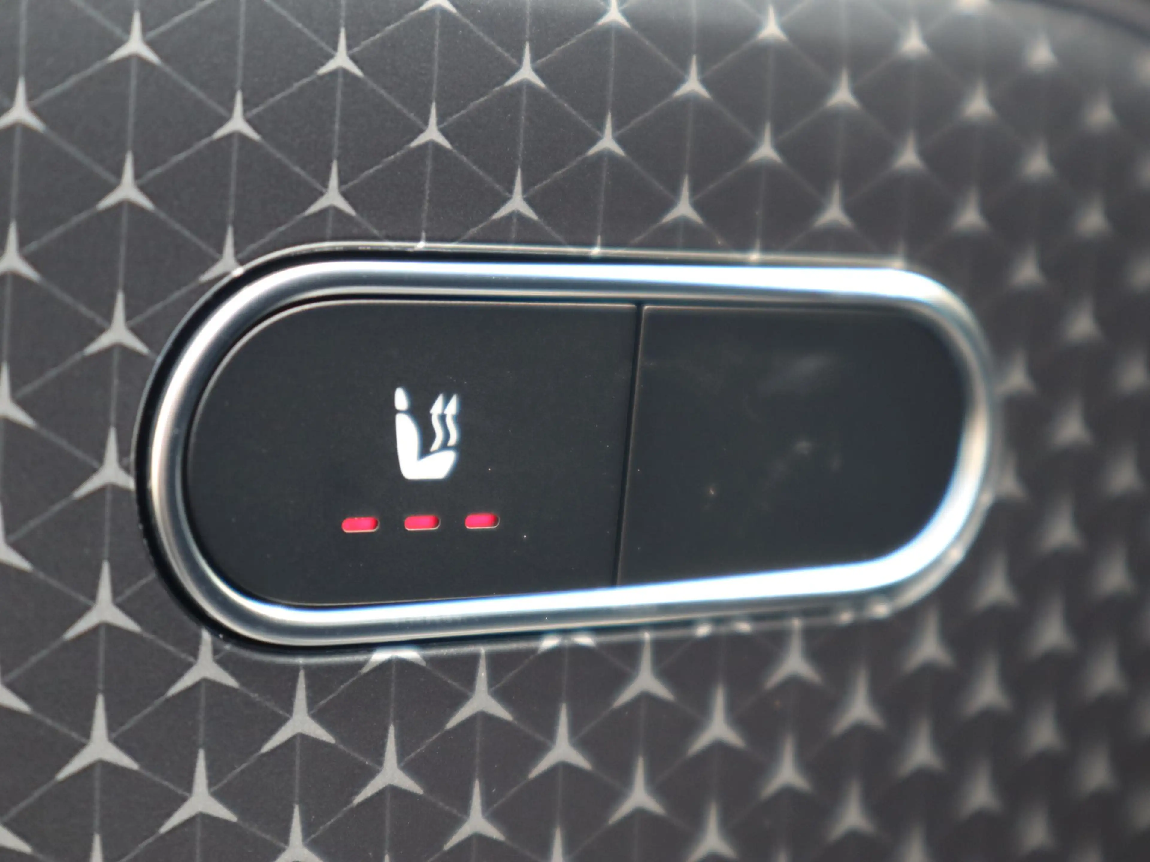 Mercedes-Benz EQB 250 250+ Business Solution 71 kWh — photo 13