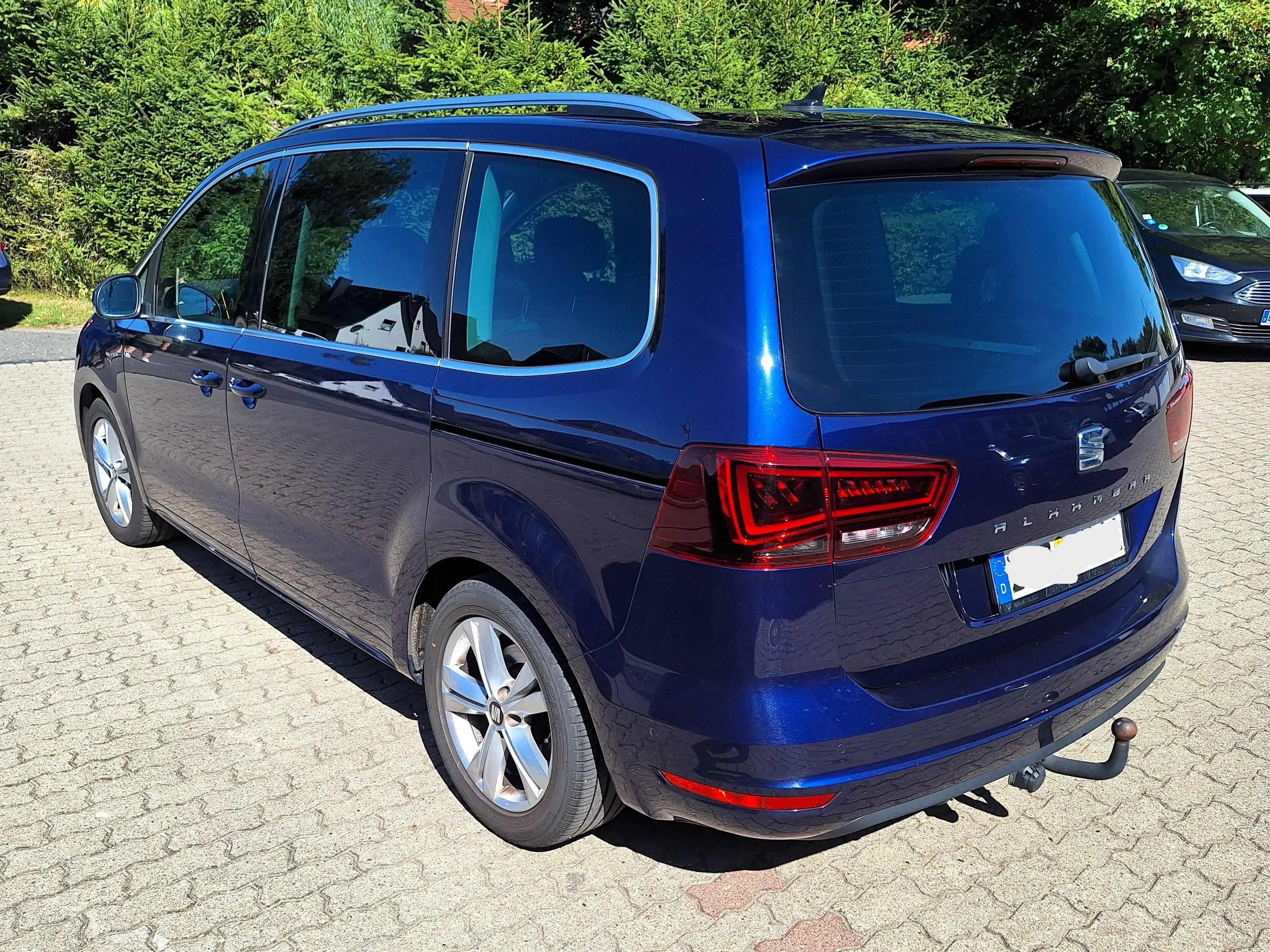 SEAT Alhambra Xcellence — photo 4